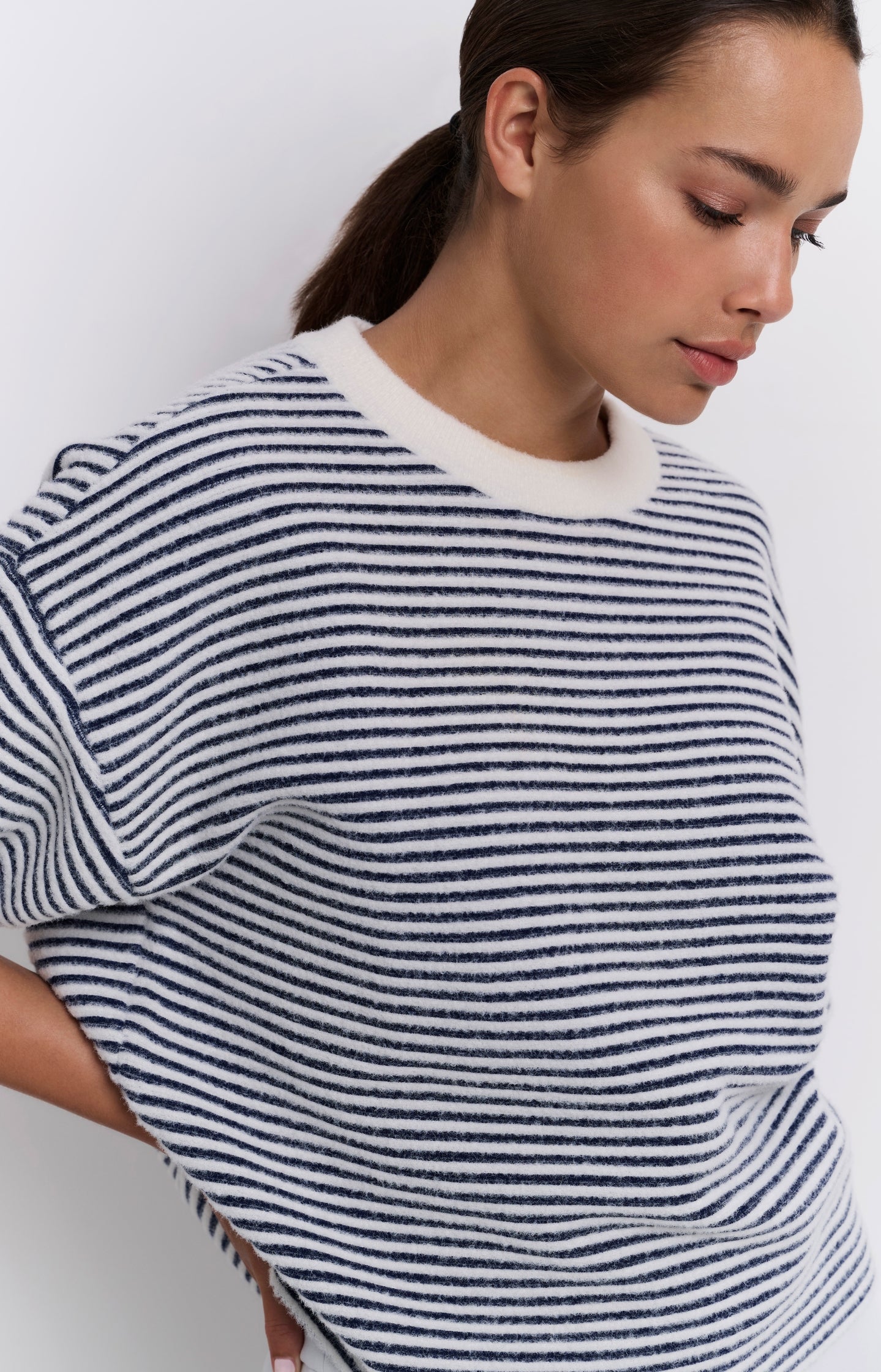 Striped fluffy sweater with short sleeves - Type: lookbook