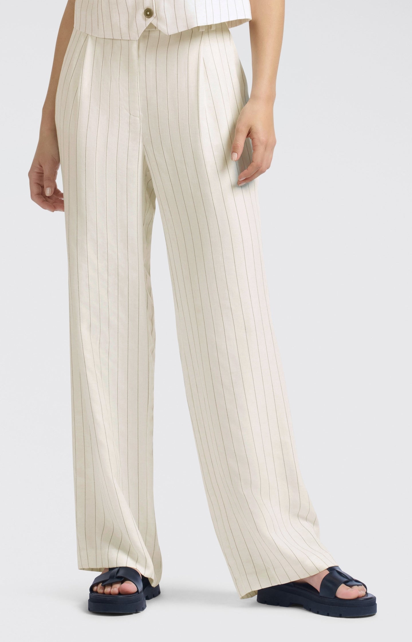 Striped linen-blend trousers with wide legs