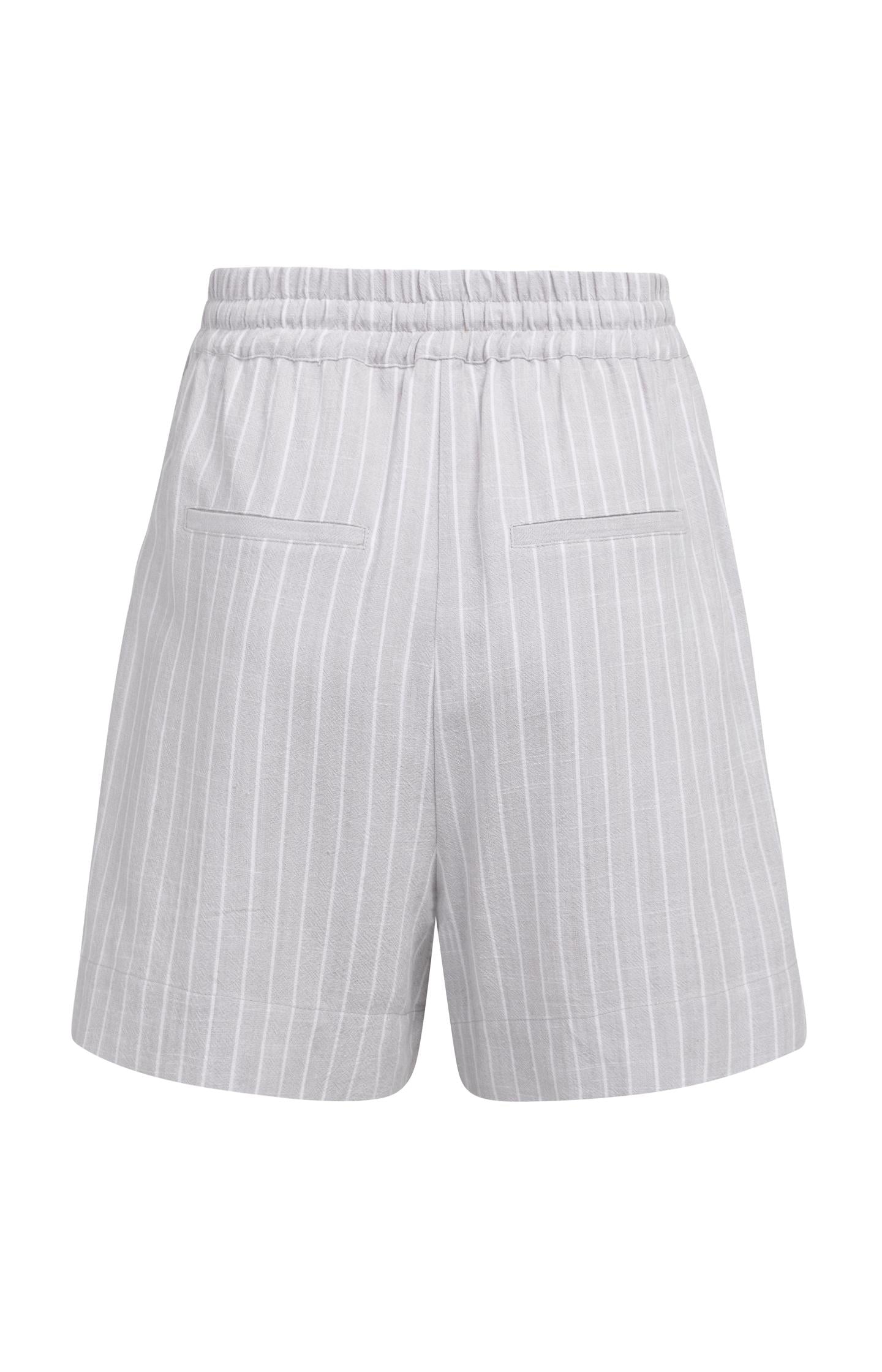 Striped shorts with elastic waistband