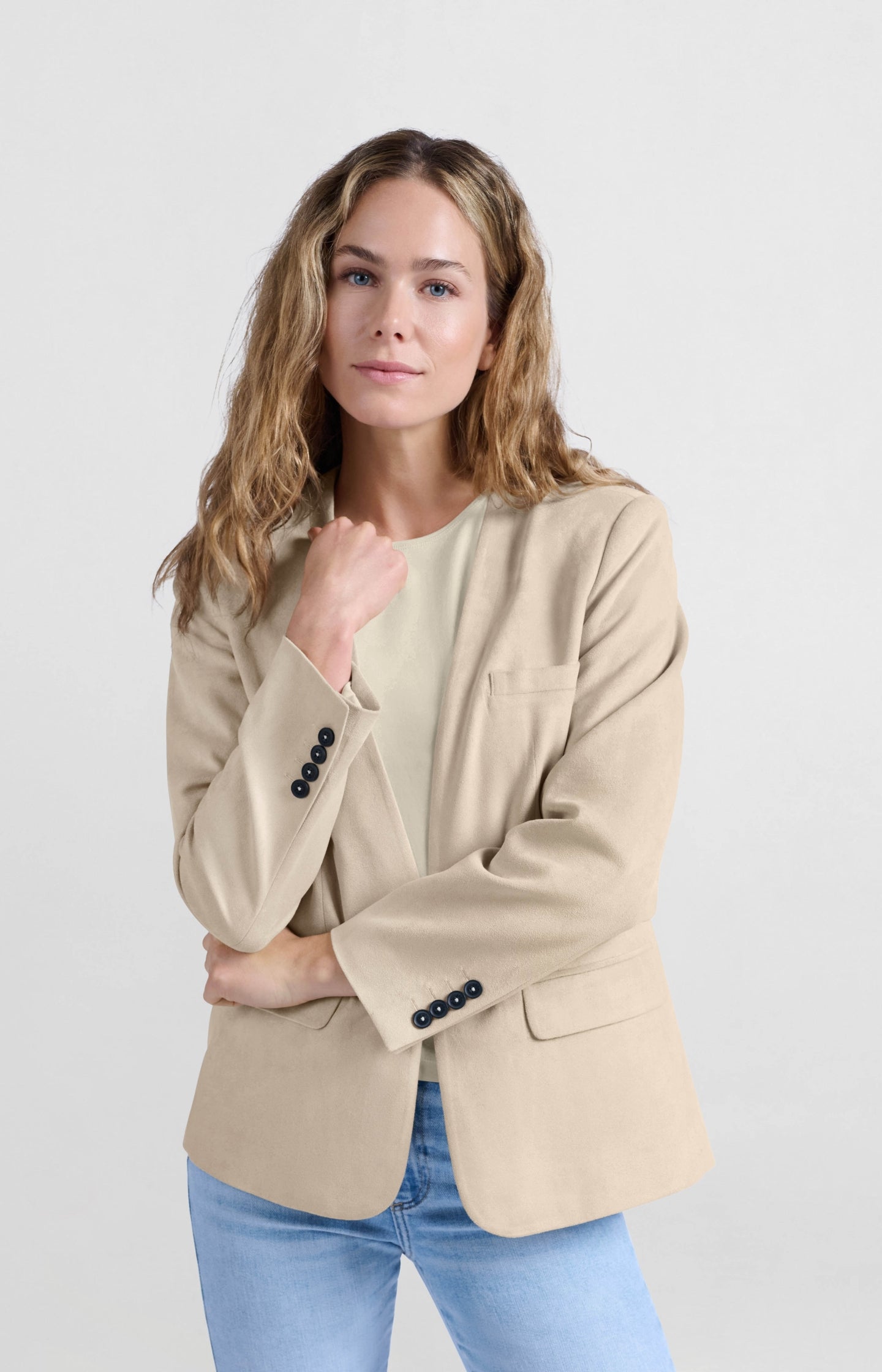 Suedine collarless blazer with regular fit