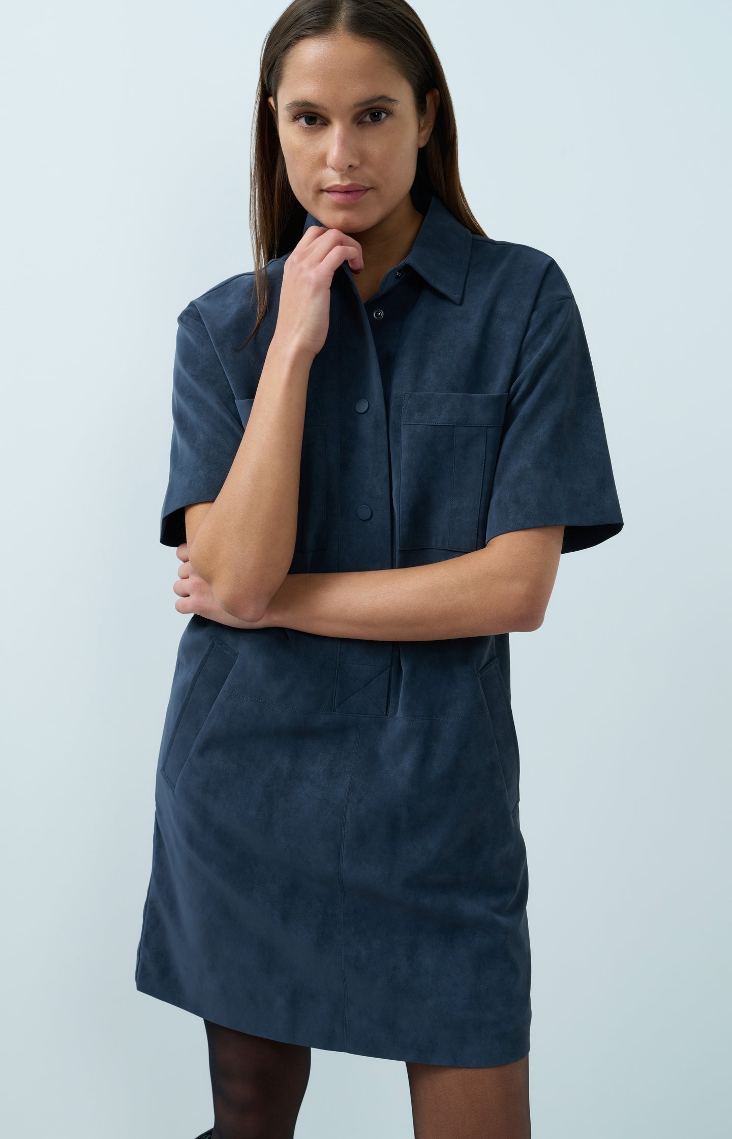 Suedine dress with short sleeves