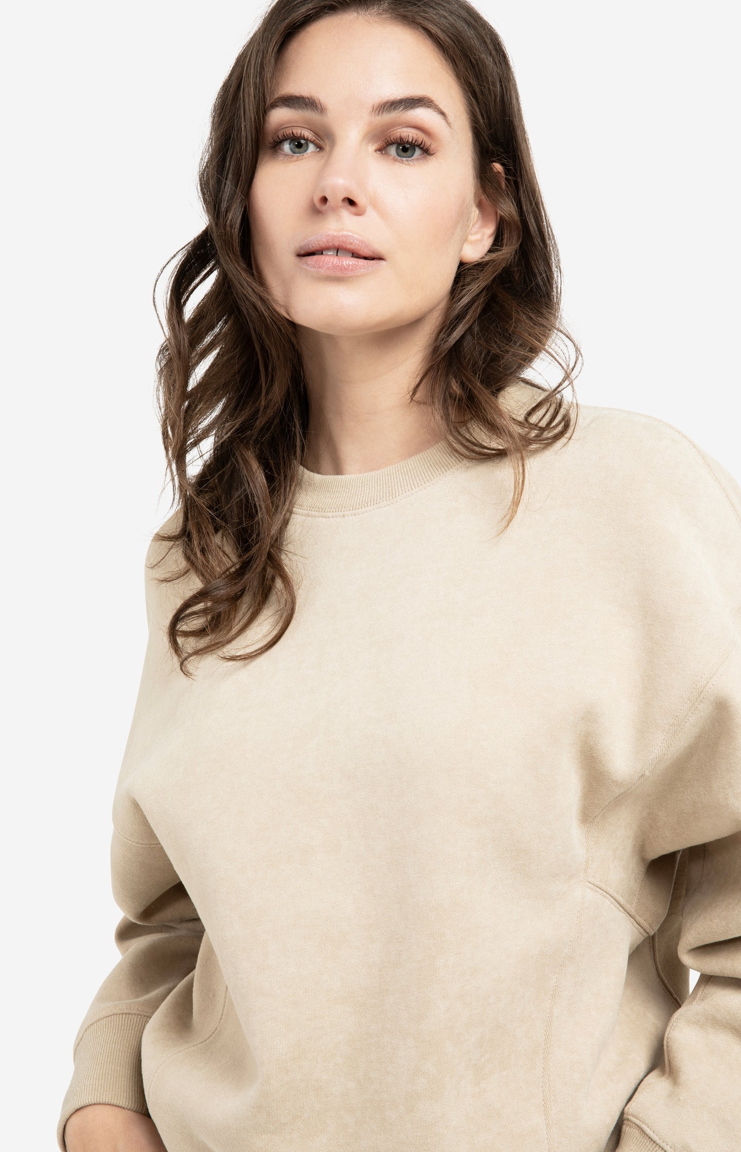 Sweater in sturdy fabric with washed effect