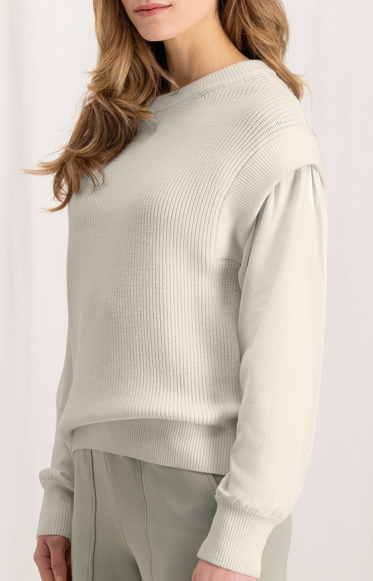 Sweater with a round neck, long jersey sleeves and rib detai