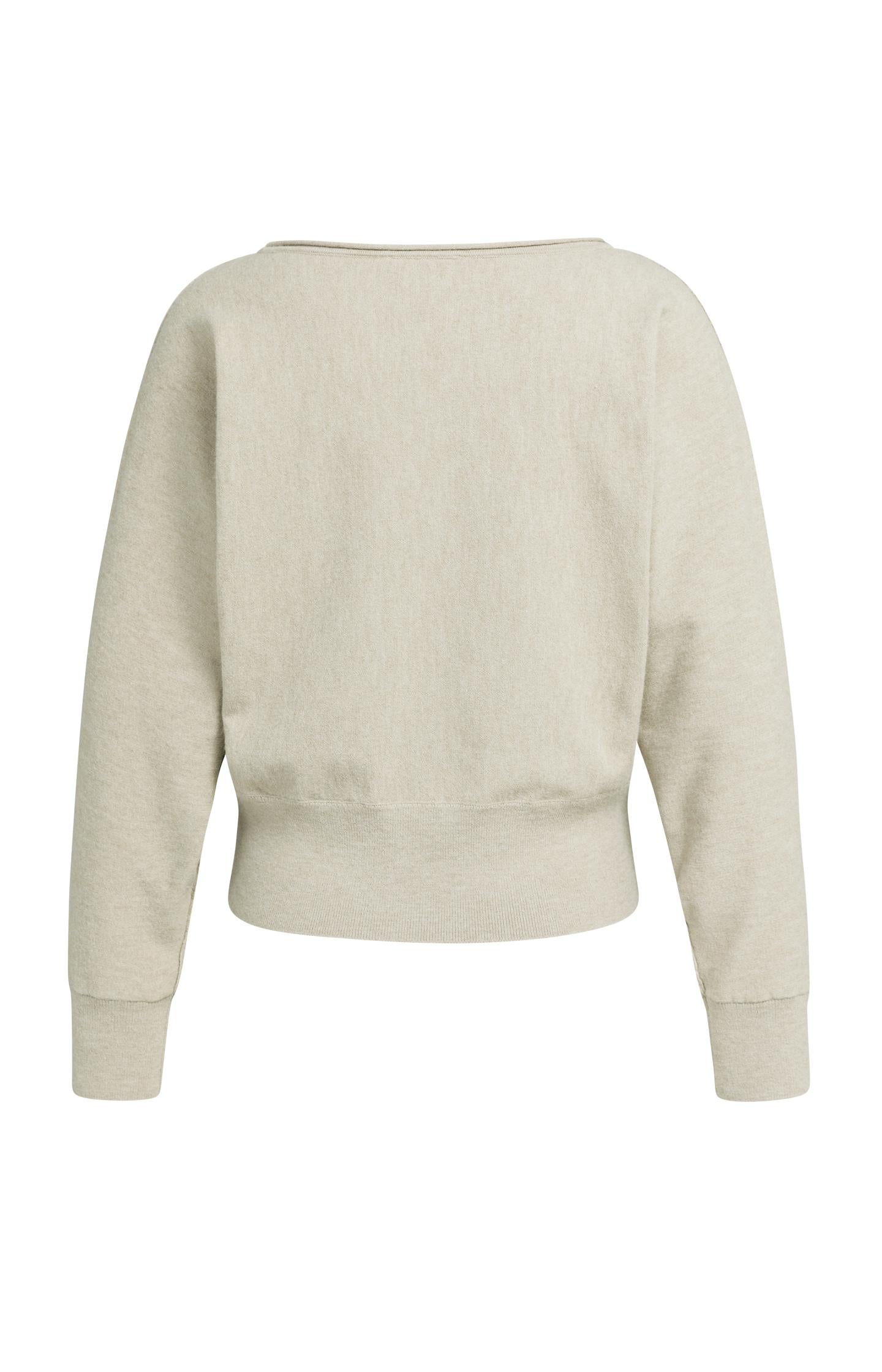 Sweater with boat neckline and long sleeves