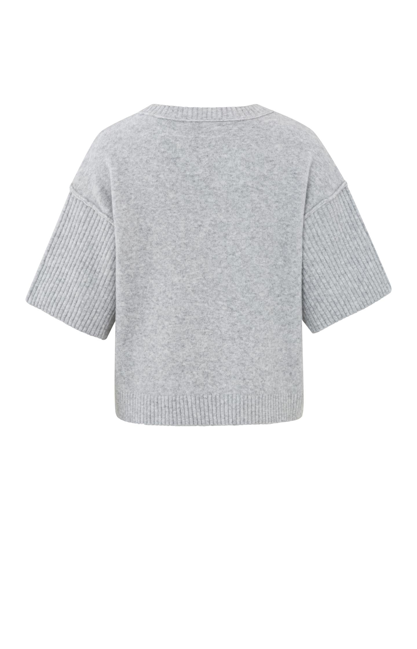 Sweater with boatneck, wide half long sleeves in boxy fit