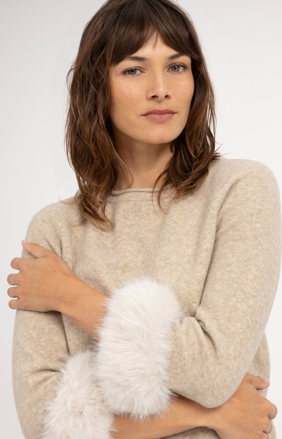 Sweater with detachable faux fur cuffs - Light Beige Melange