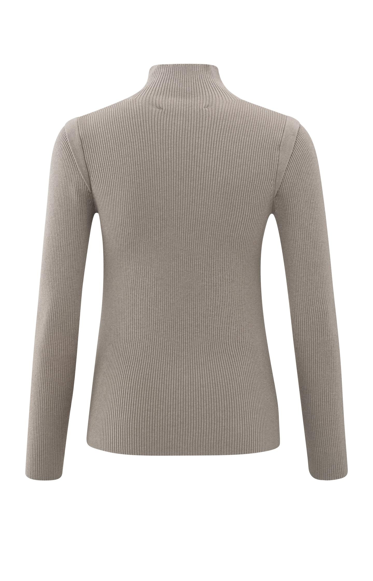 Sweater with high neck and long sleeves in ribbed fabric