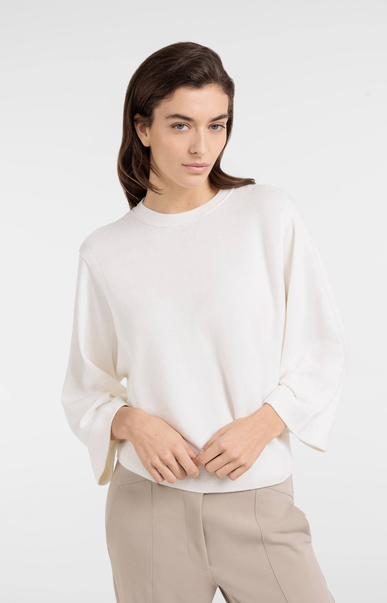 Sweater with mixed textures and wide sleeves