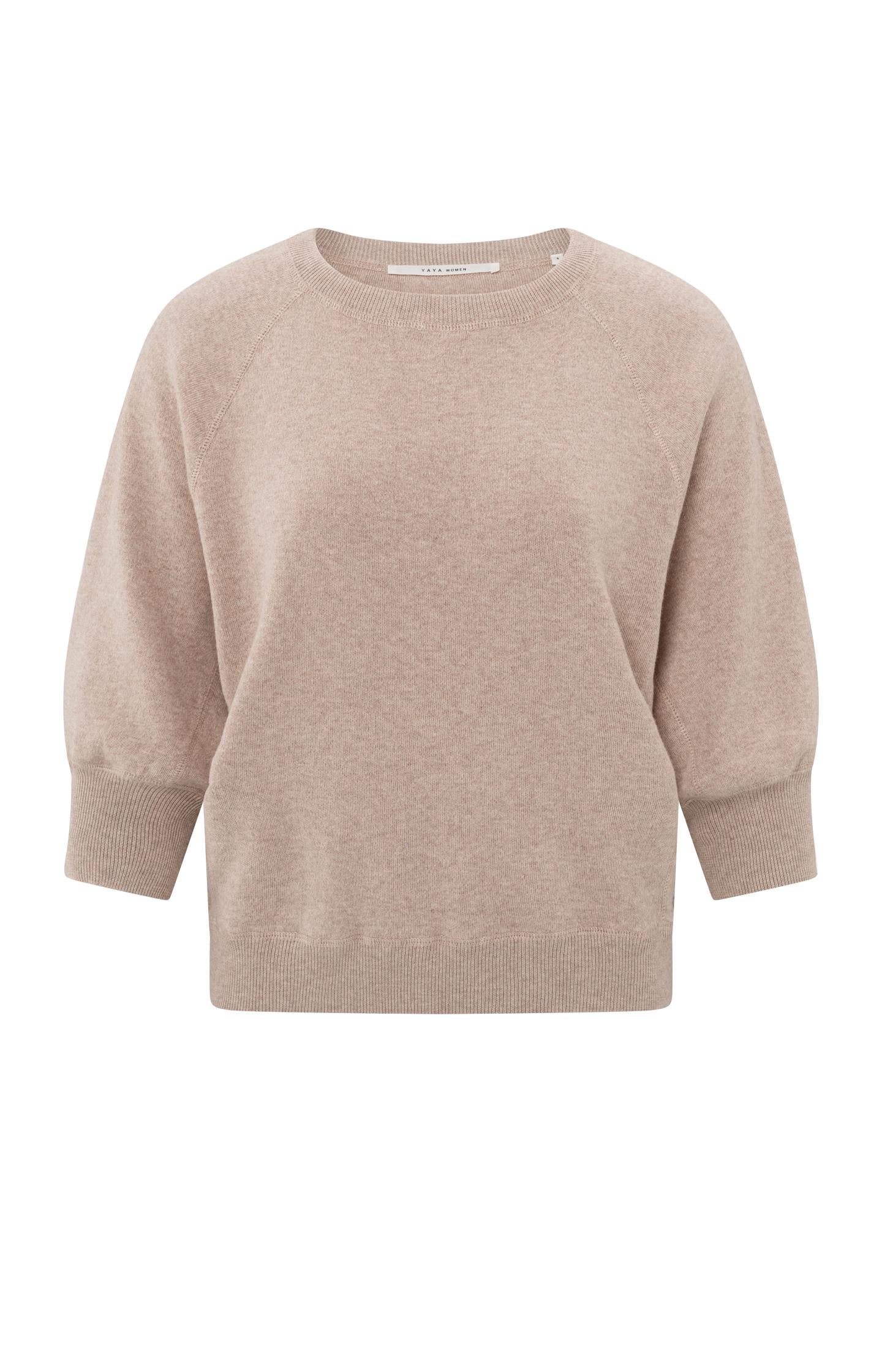 Sweater with raglan sleeves and round neck - Type: product