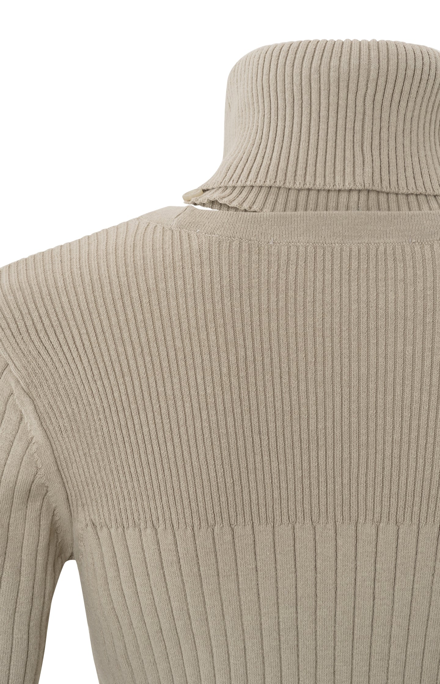 Sweater with removable collar, long sleeves and rib details