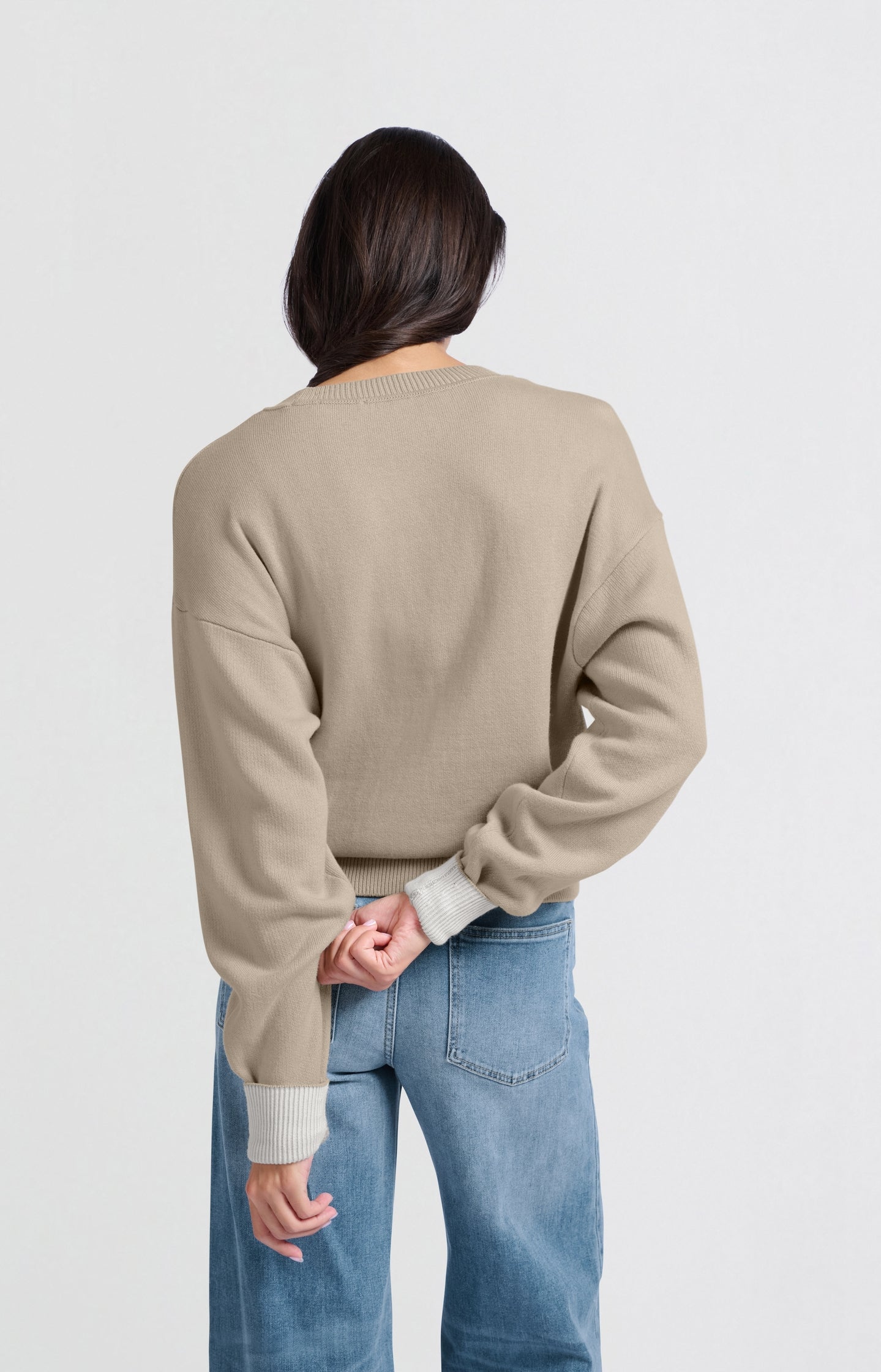 Sweater with round neck and contrasting trim details