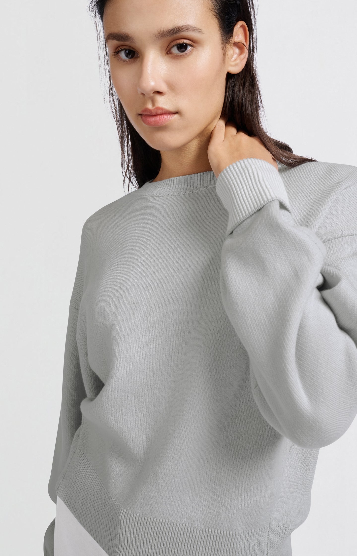 Sweater with round neck and contrasting trim details