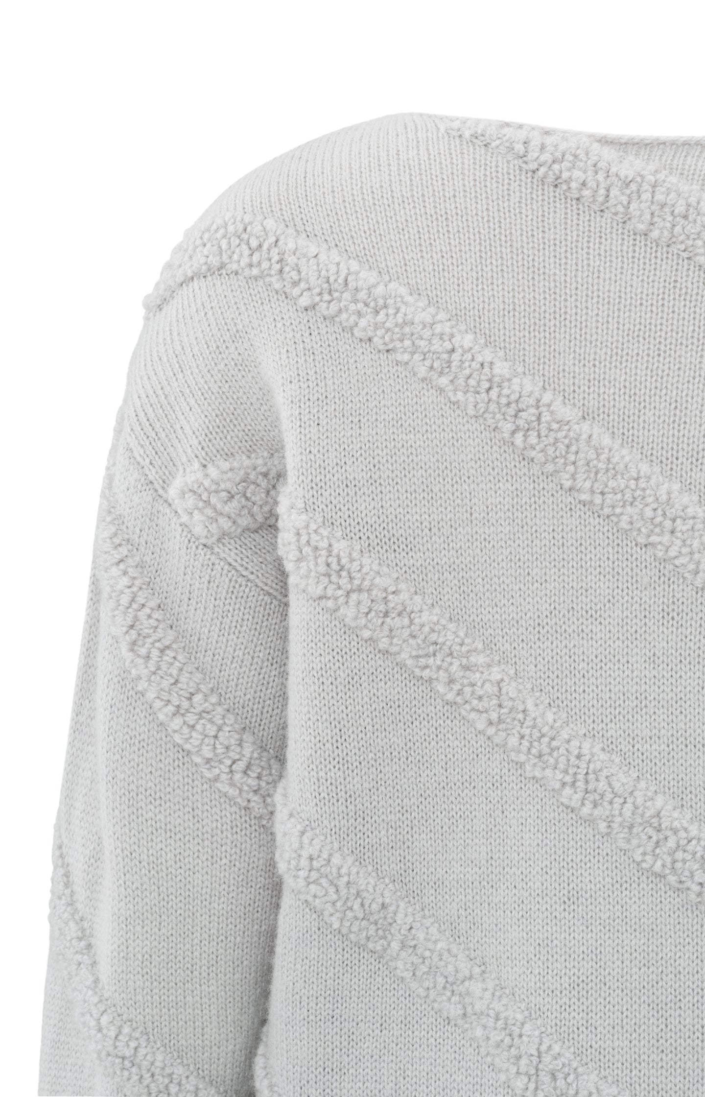 Sweater with round neck, long sleeves and diagonal details