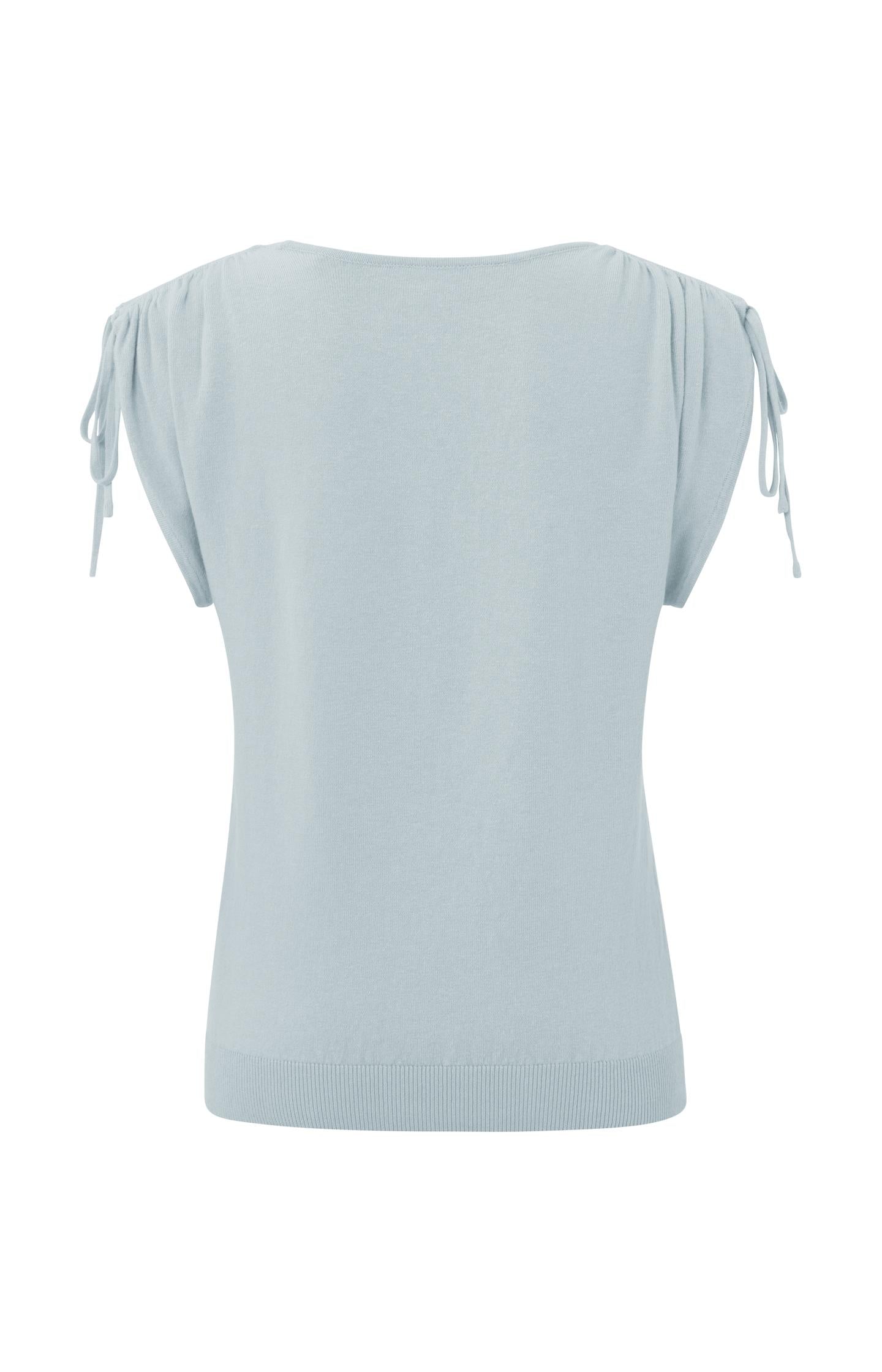 Sweater with round neck, short sleeves and shoulder details