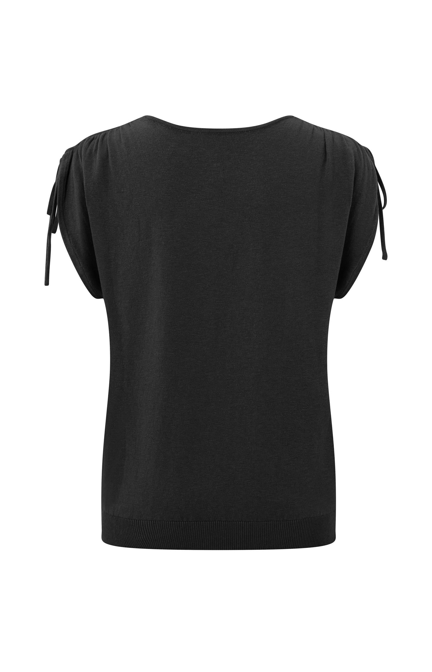 Sweater with round neck, short sleeves and shoulderdetails