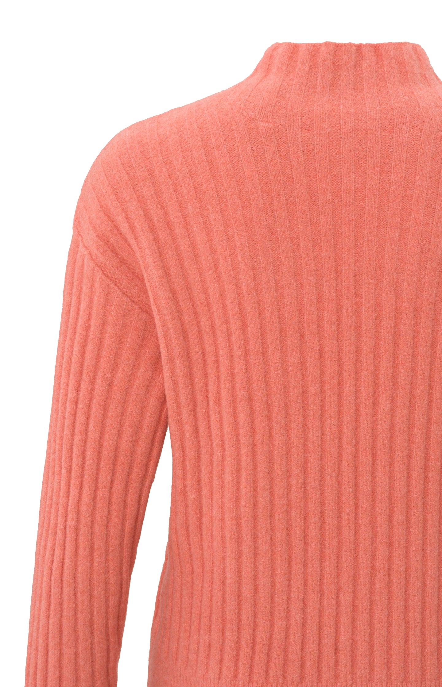 Sweater with turtleneck, long sleeves and ribbed details