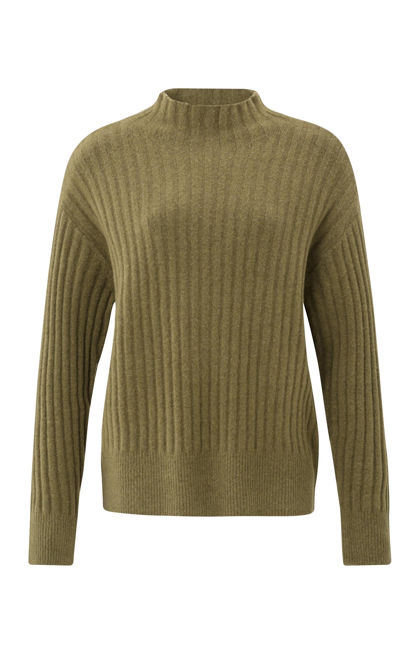 Sweater with turtleneck, long sleeves and ribbed details - Type: product