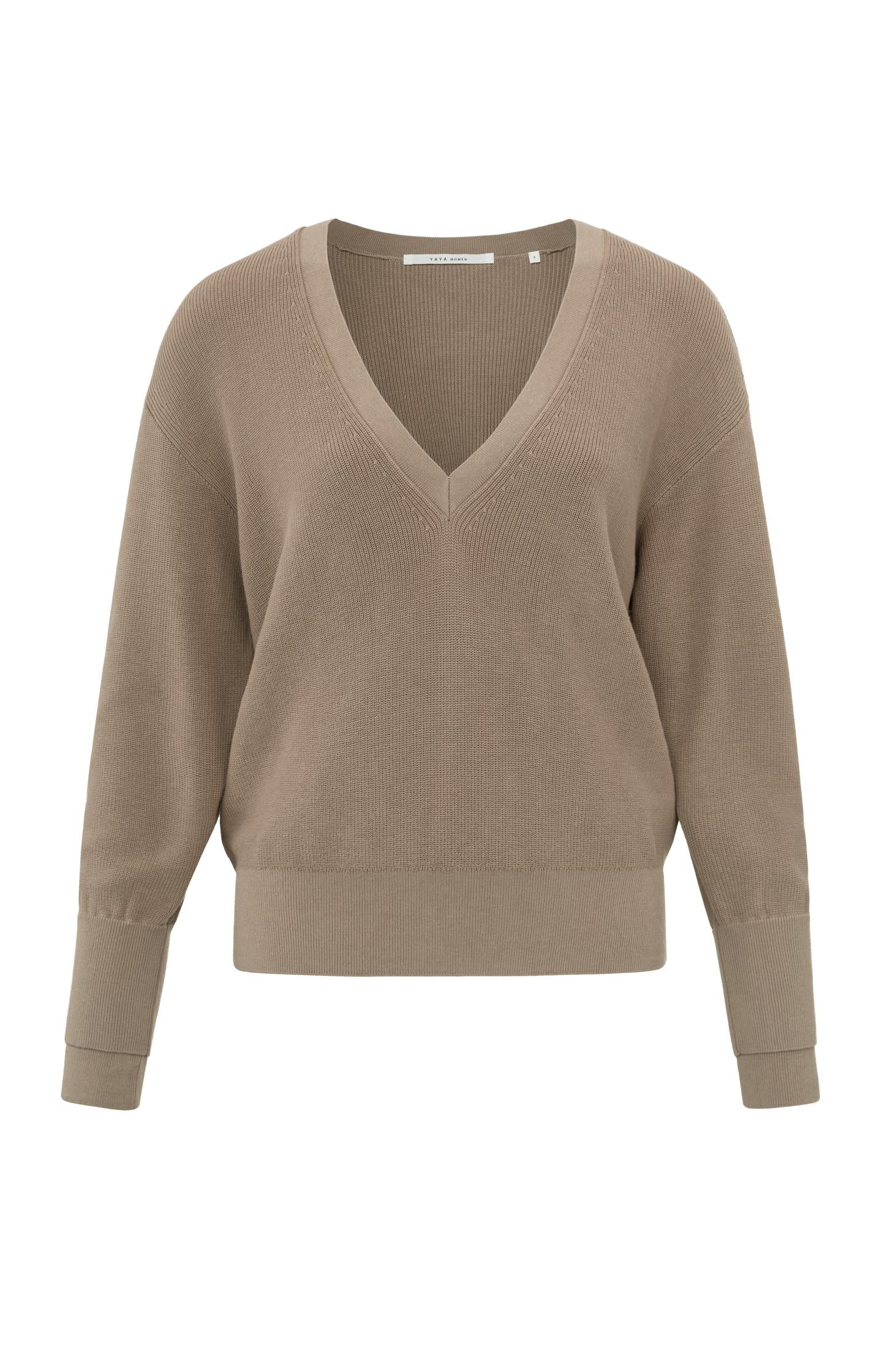 Sweater with V-neck and long sleeves with sleeve detail - Affogato Brown - Type: product