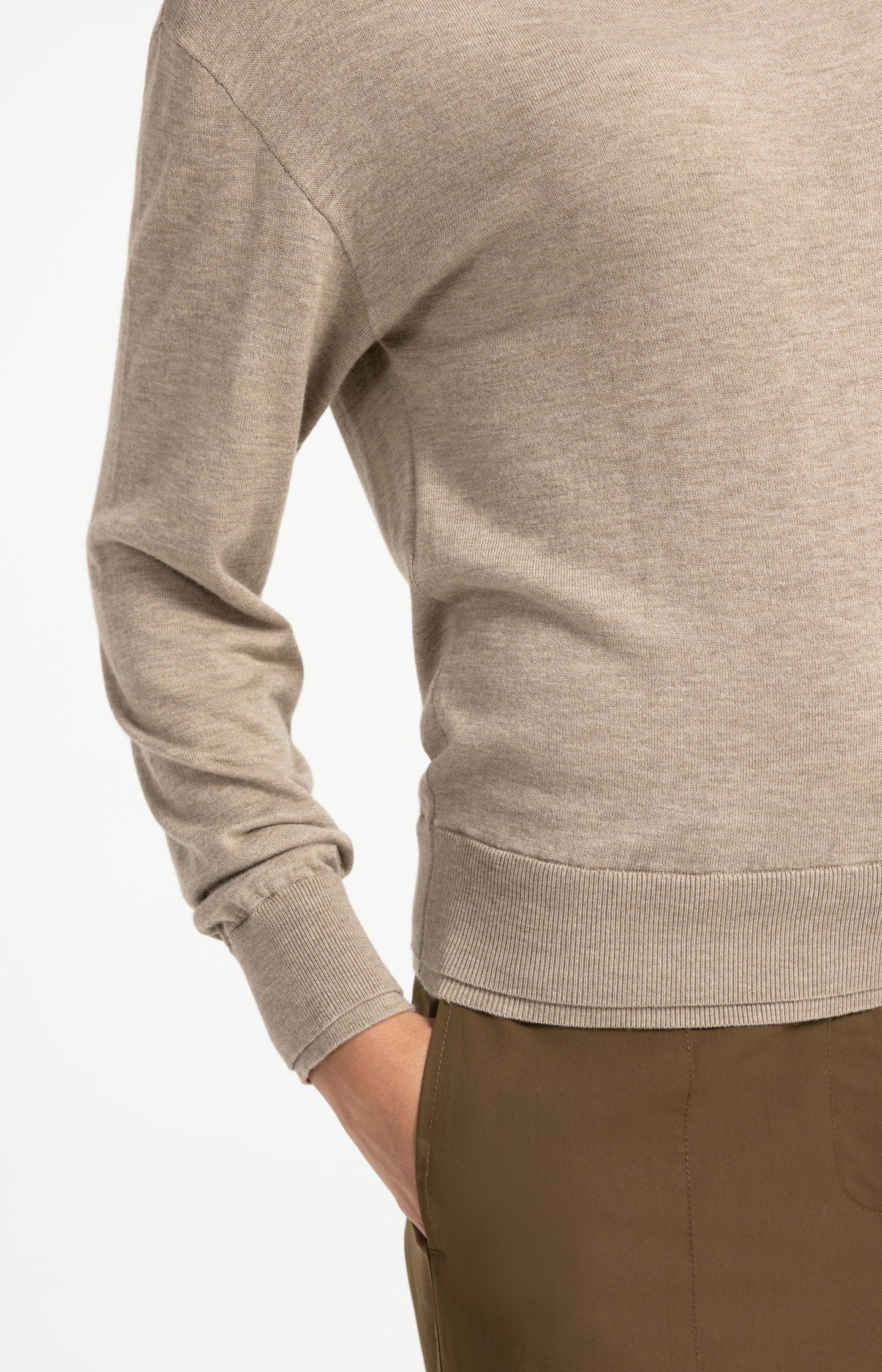 Sweater with wide boat neck and long sleeves - Type: lookbook