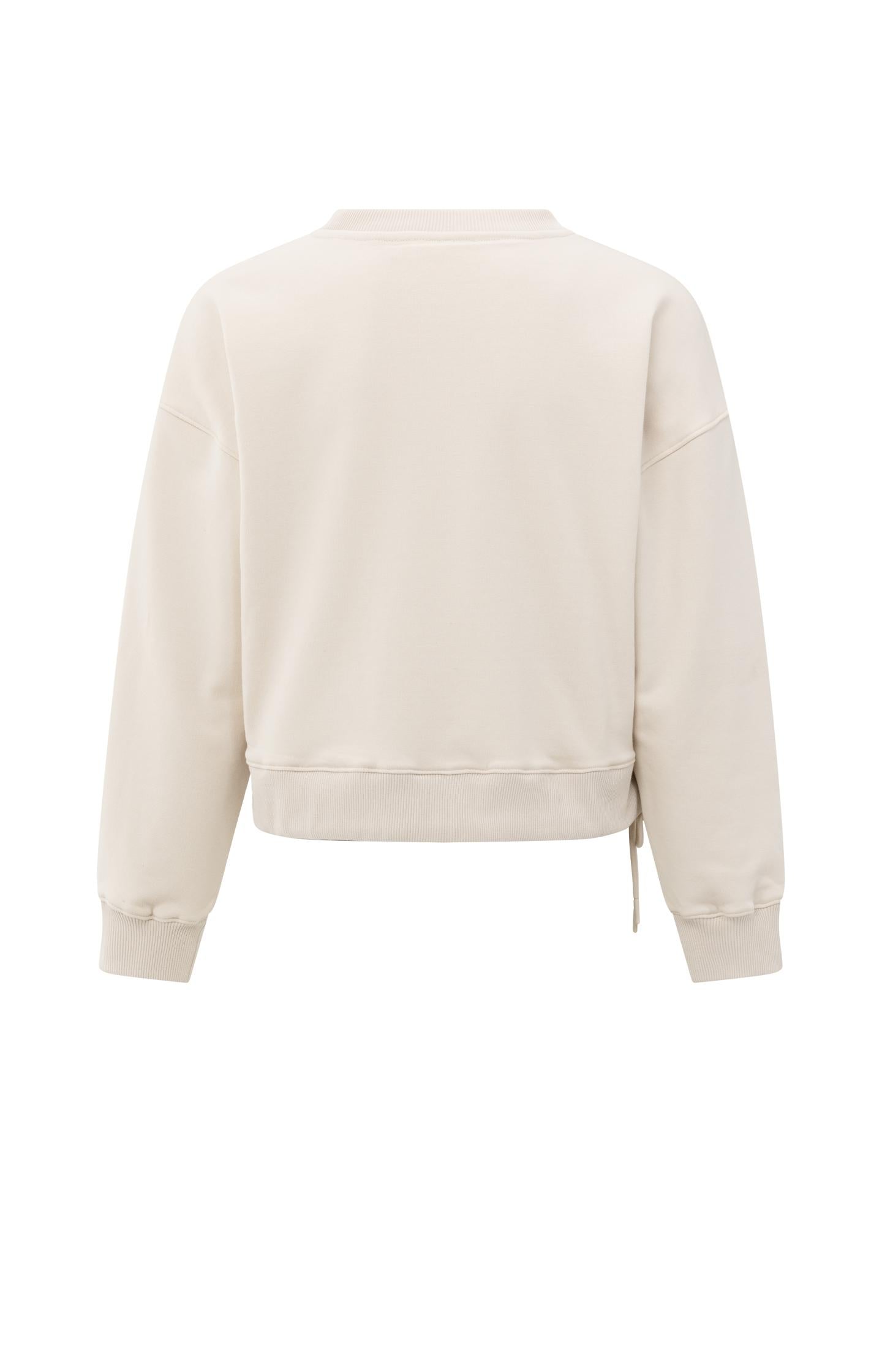 Sweatshirt with pleat details and side drawstring