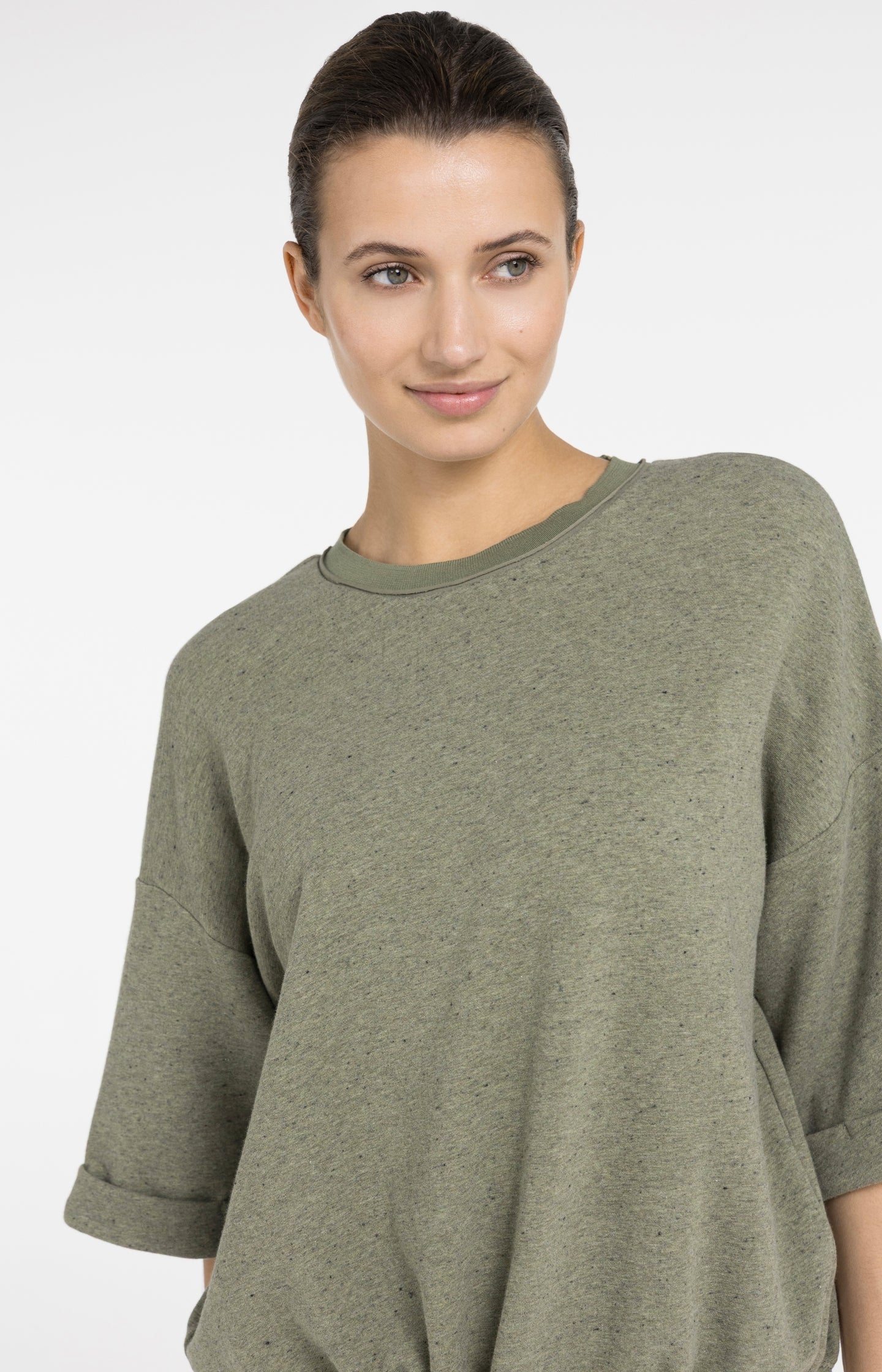 Sweatshirt with rolled cuffs and drawcord