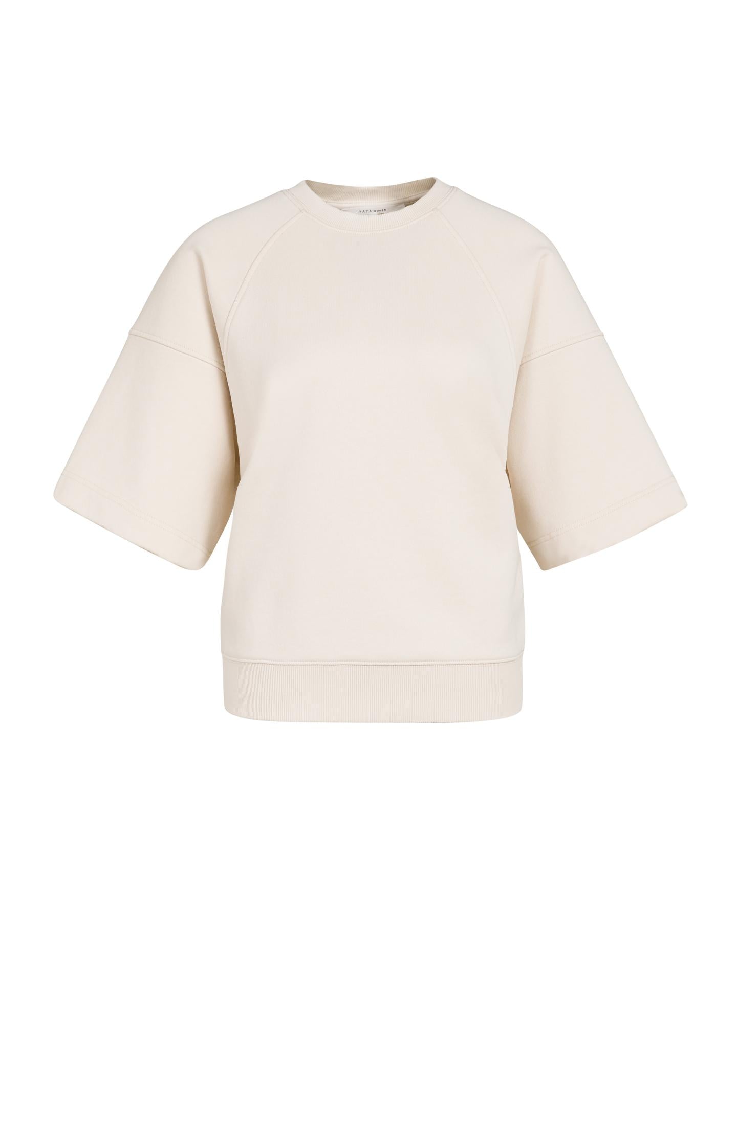 Sweatshirt with short raglan sleeves - Type: lookbook