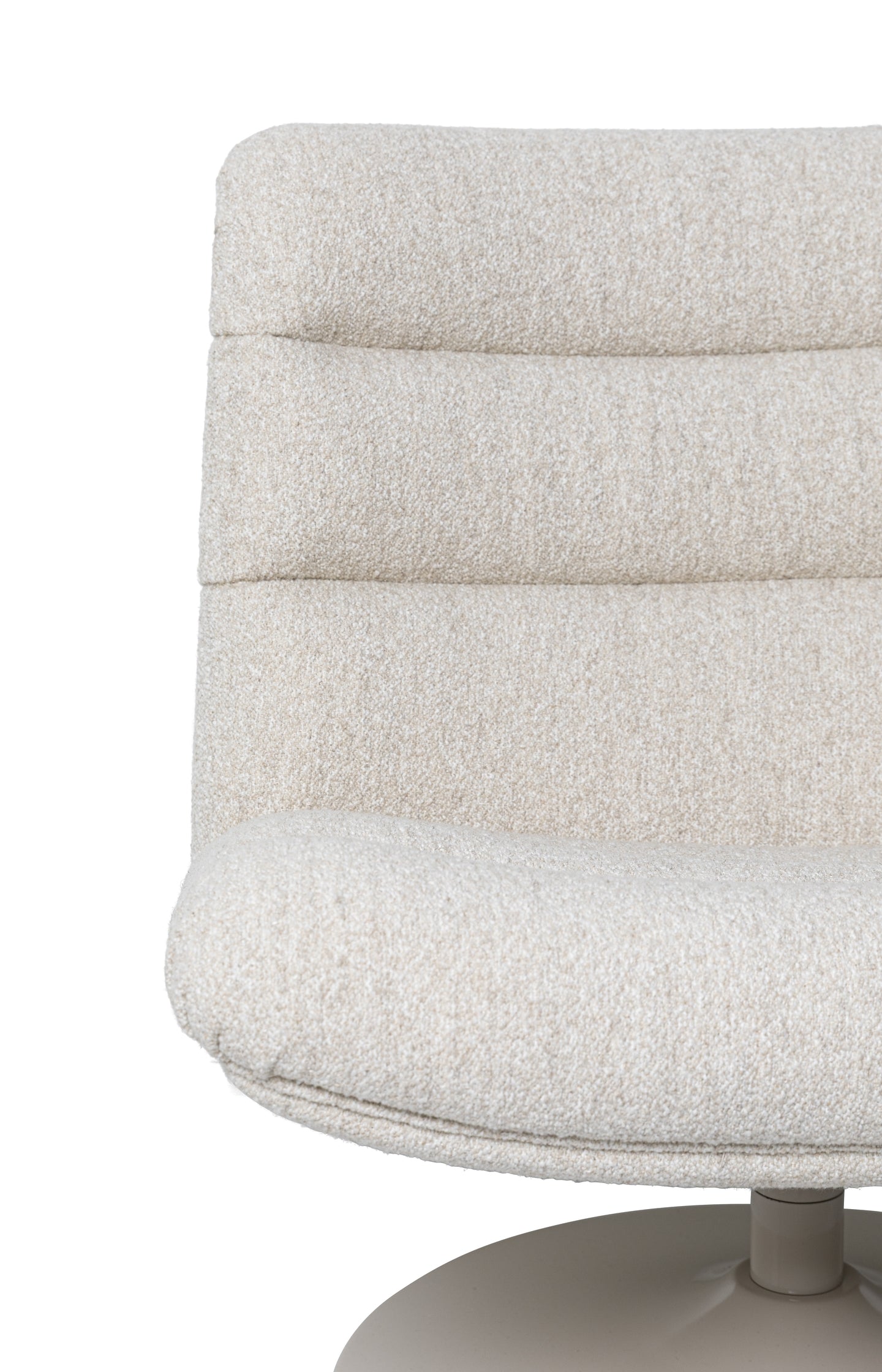 Swivel chair with round base