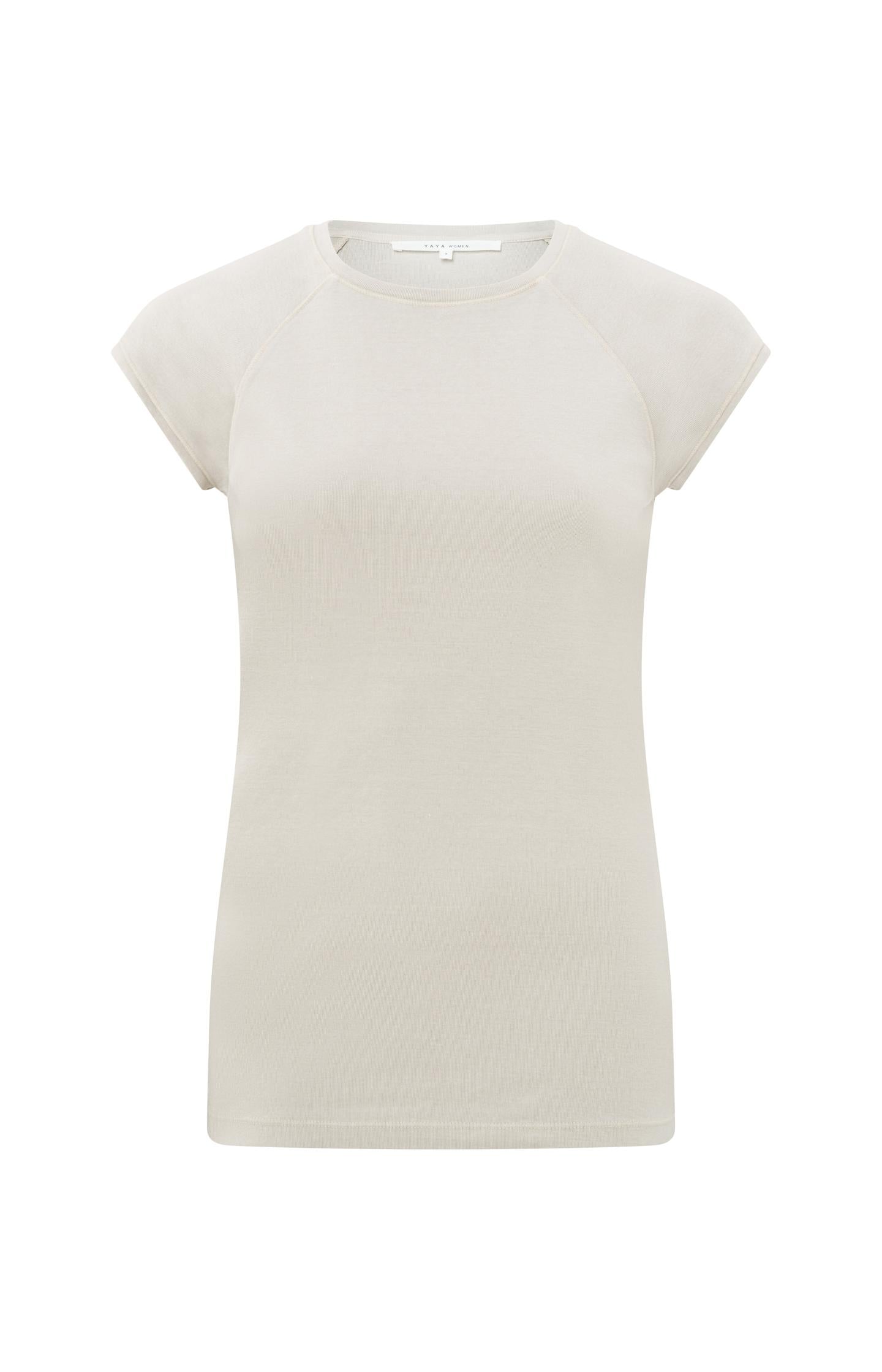 T-shirt with cap sleeves in a washed look - Type: product