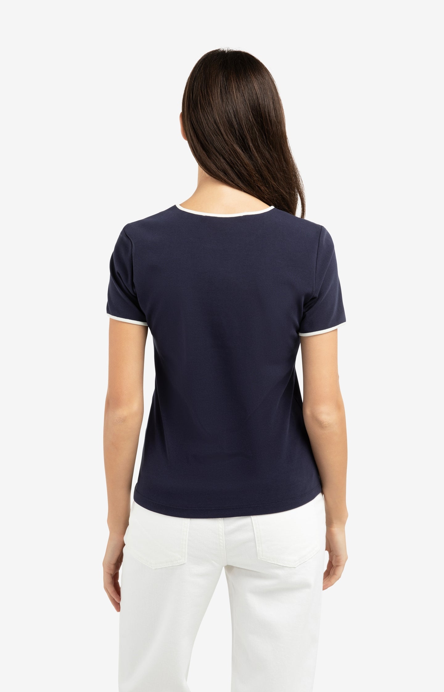 T-shirt with contrasting trim and round neck