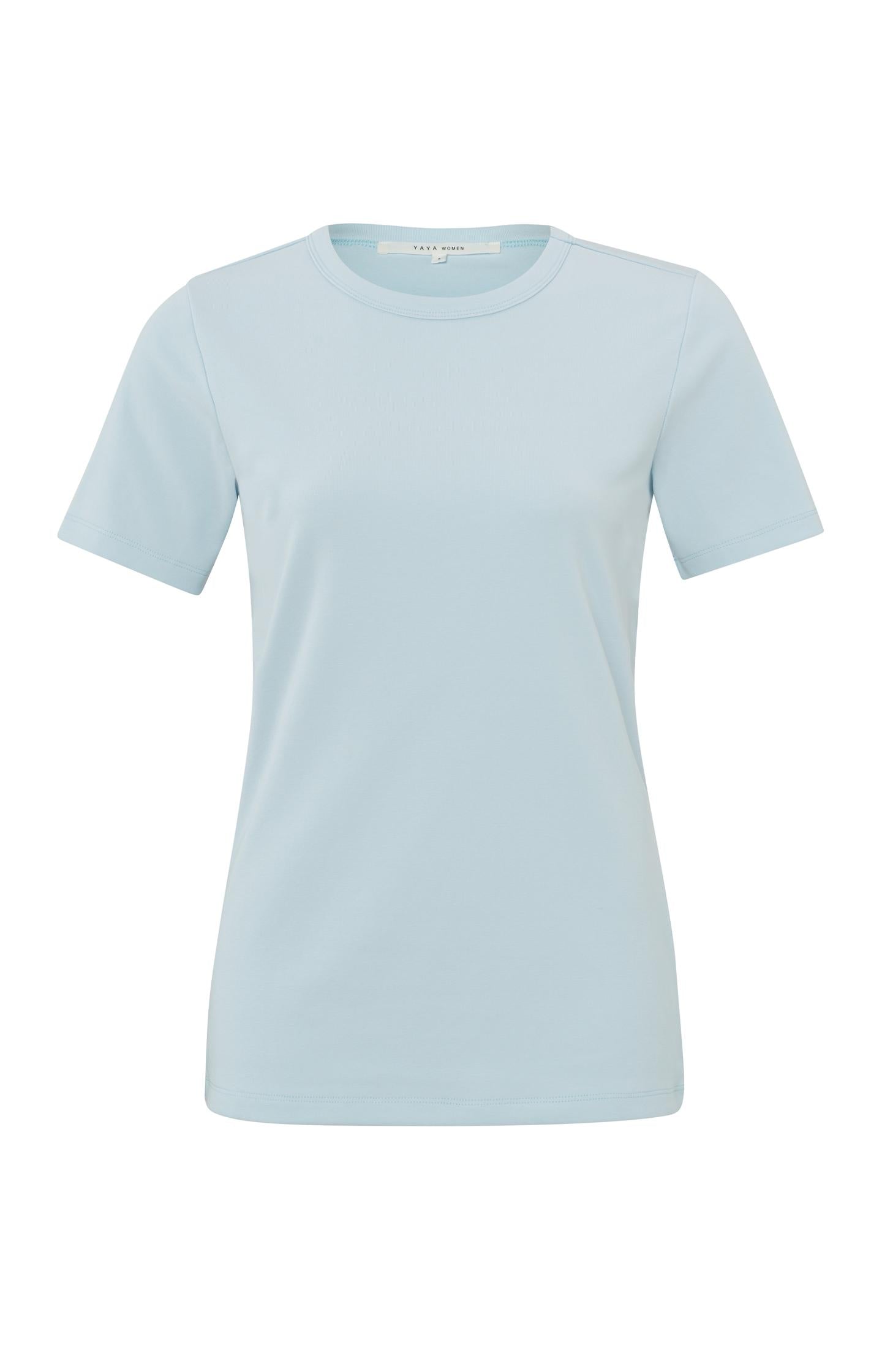 T-shirt with crewneck and short sleeves in regular fit - Type: product