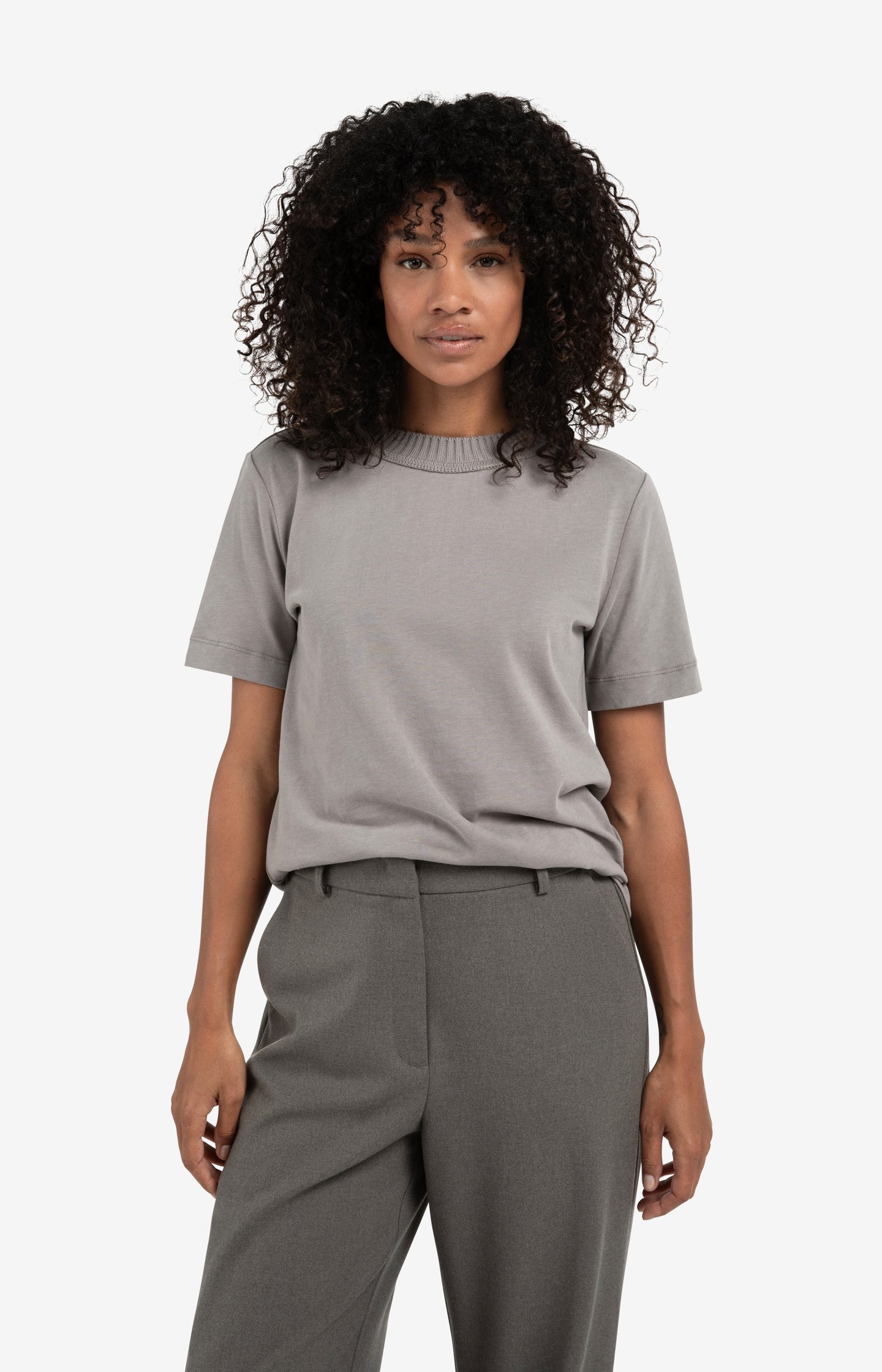 T-shirt with knitted neckline and short sleeves