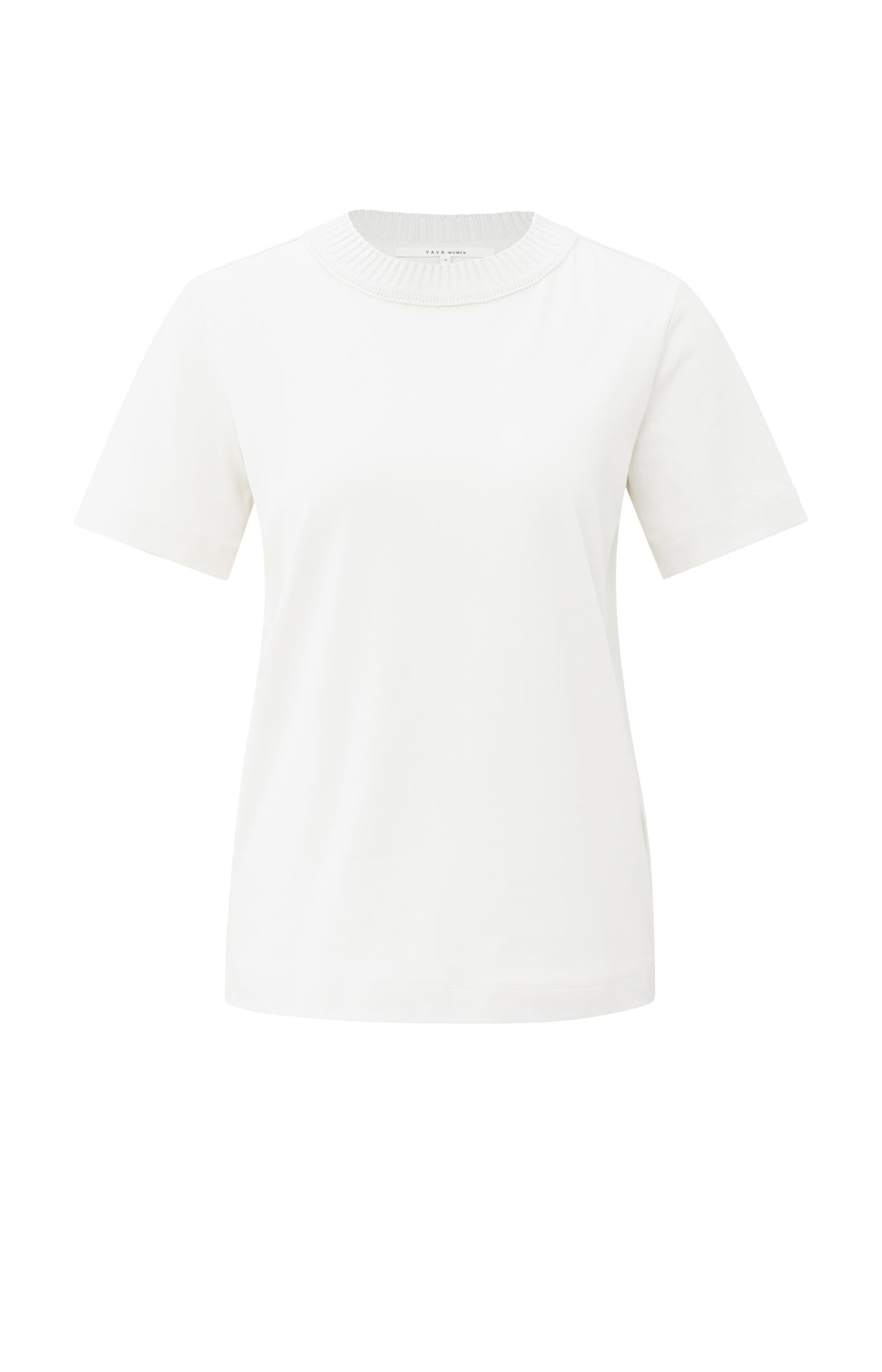 T-shirt with knitted neckline and short sleeves - Type: product