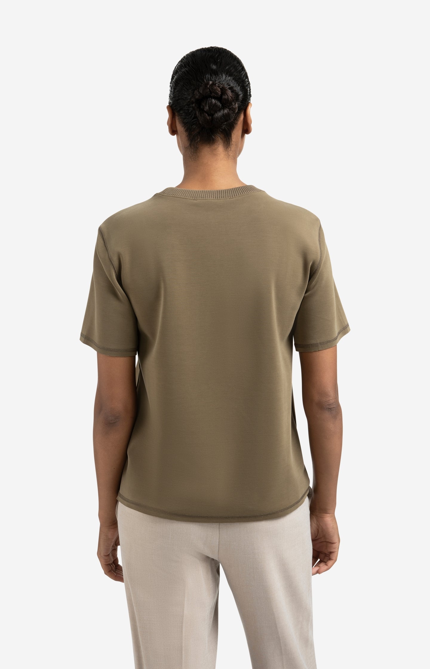 T-shirt with knitted ribbed neckline