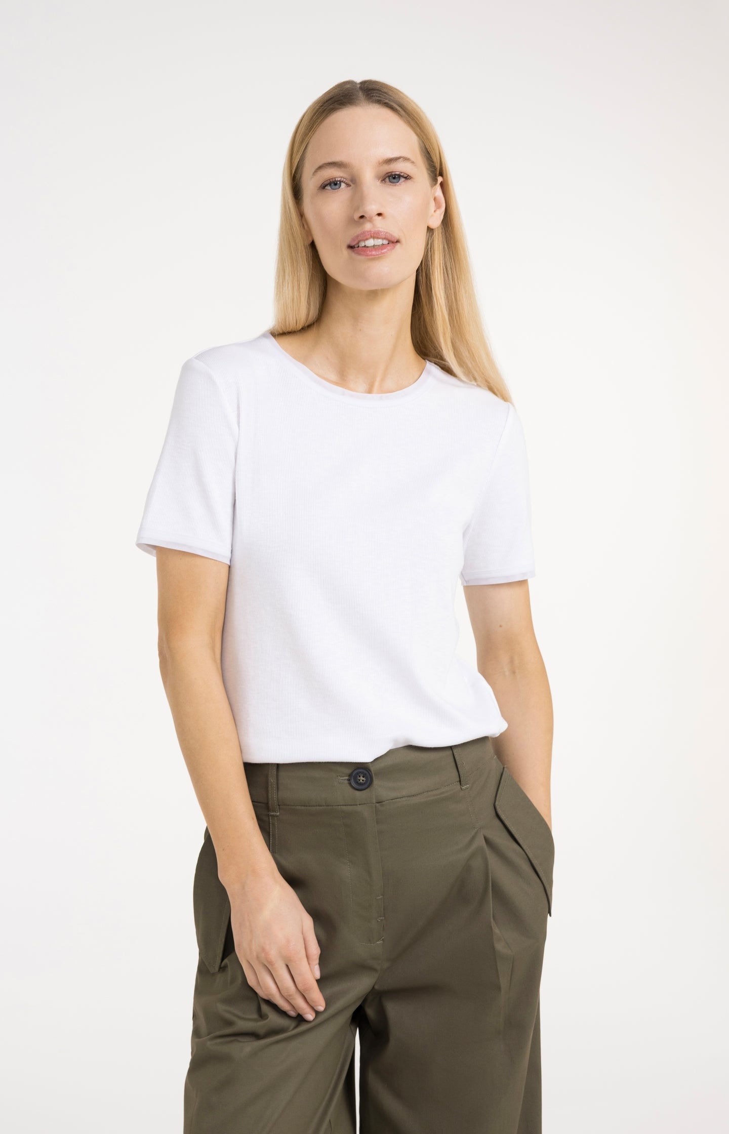T-shirt with mesh details