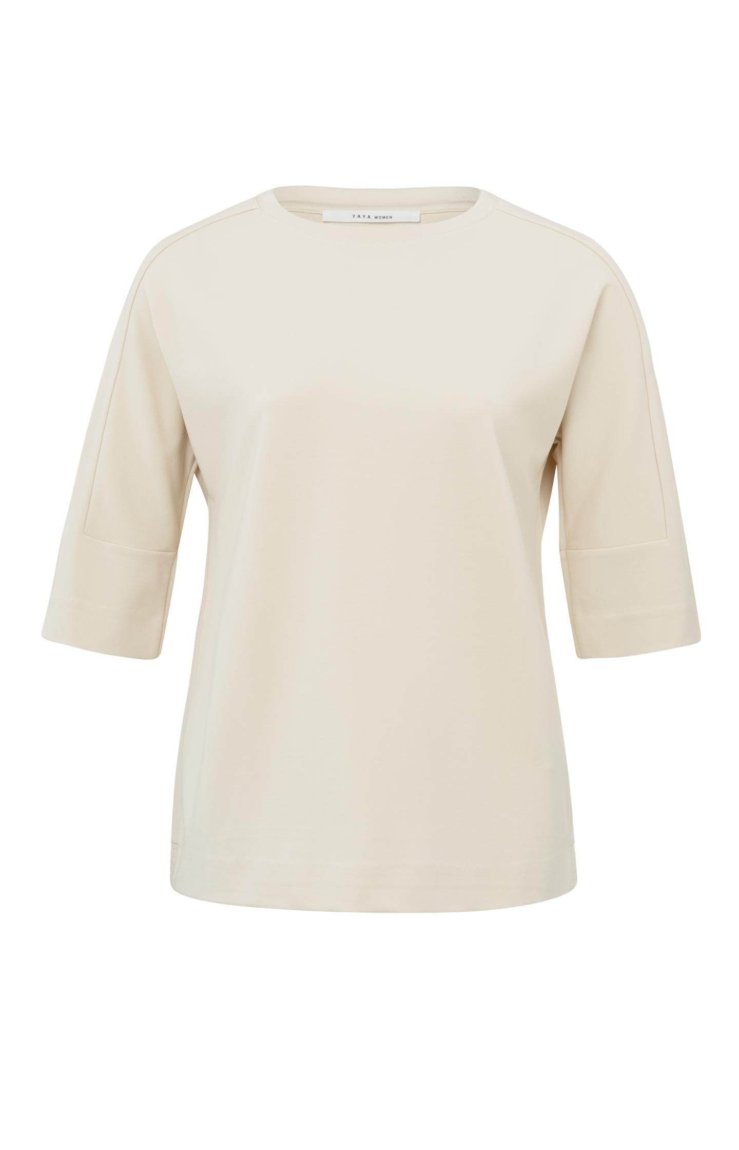 T-shirt with round neck and half long detailed sleeve - Type: product