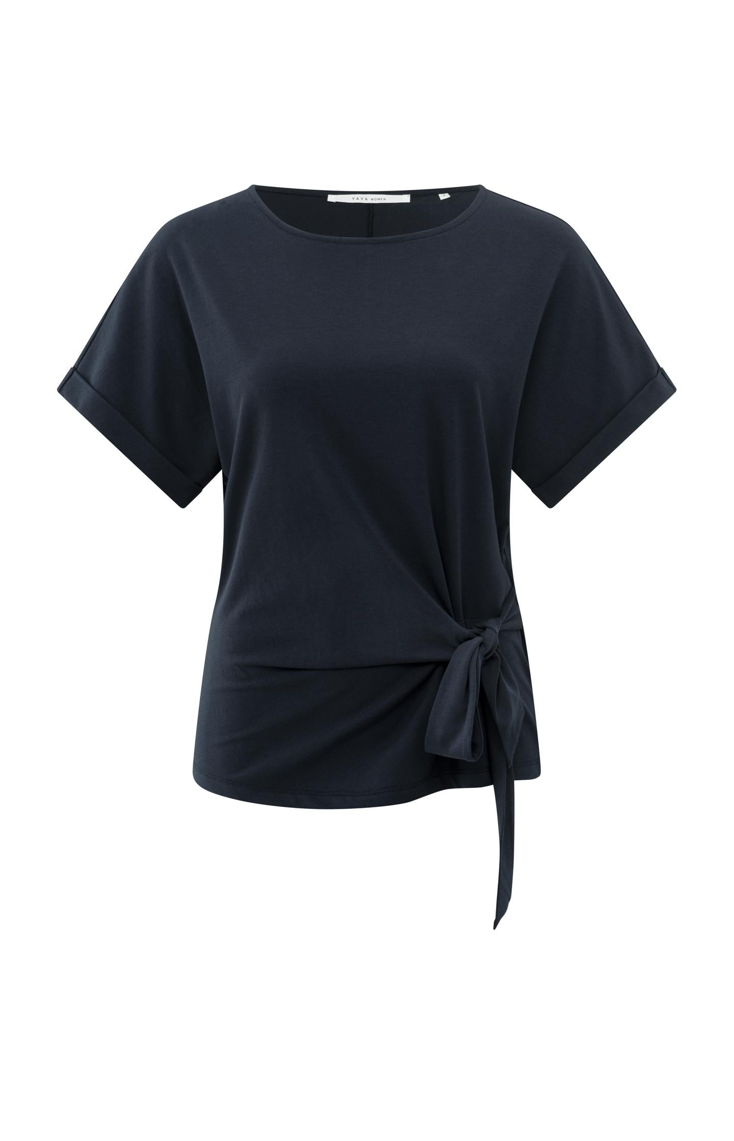 T-shirt with round neck and knotted detail