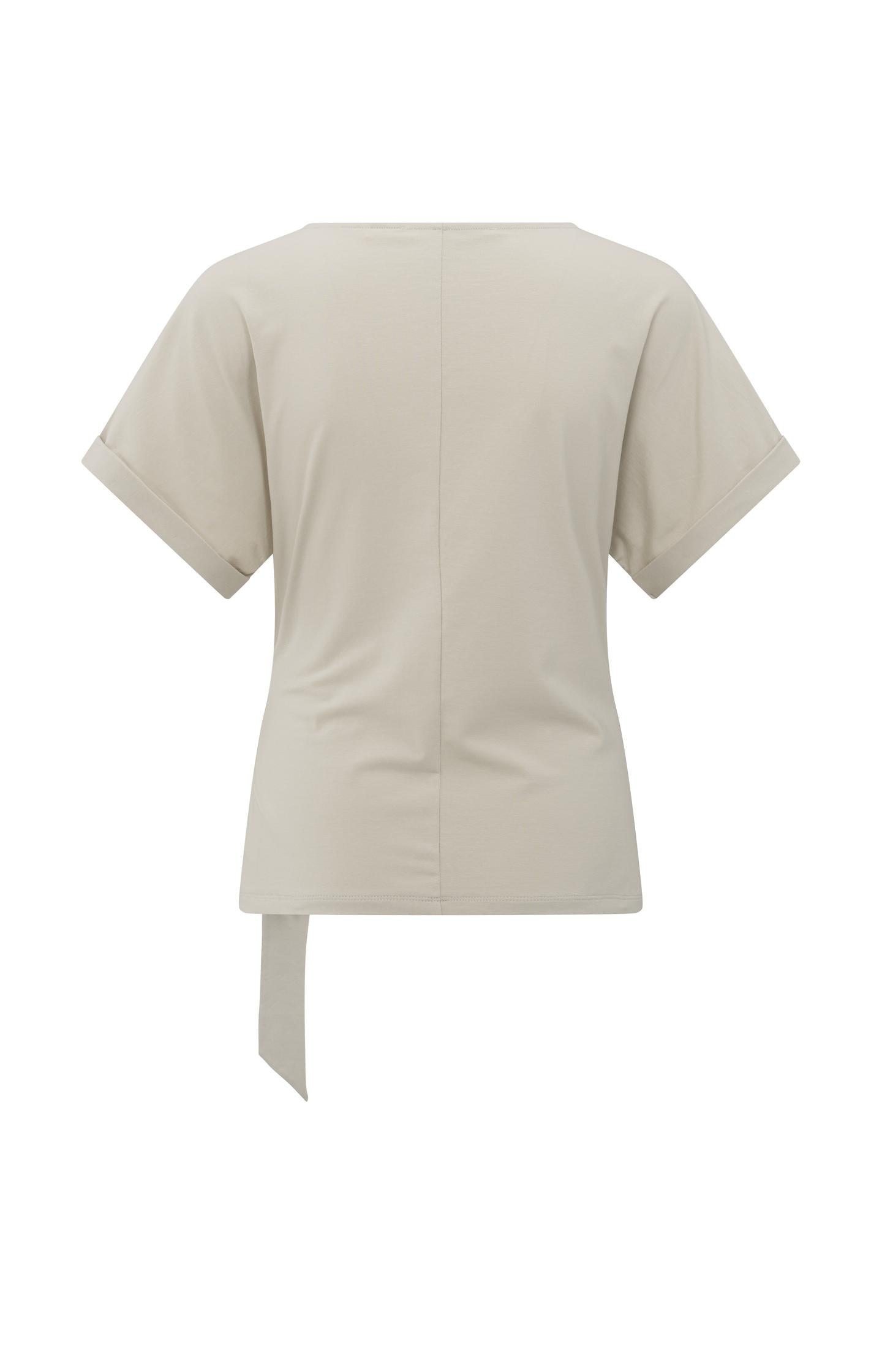 T-shirt with round neck and knotted detail - Type: lookbook