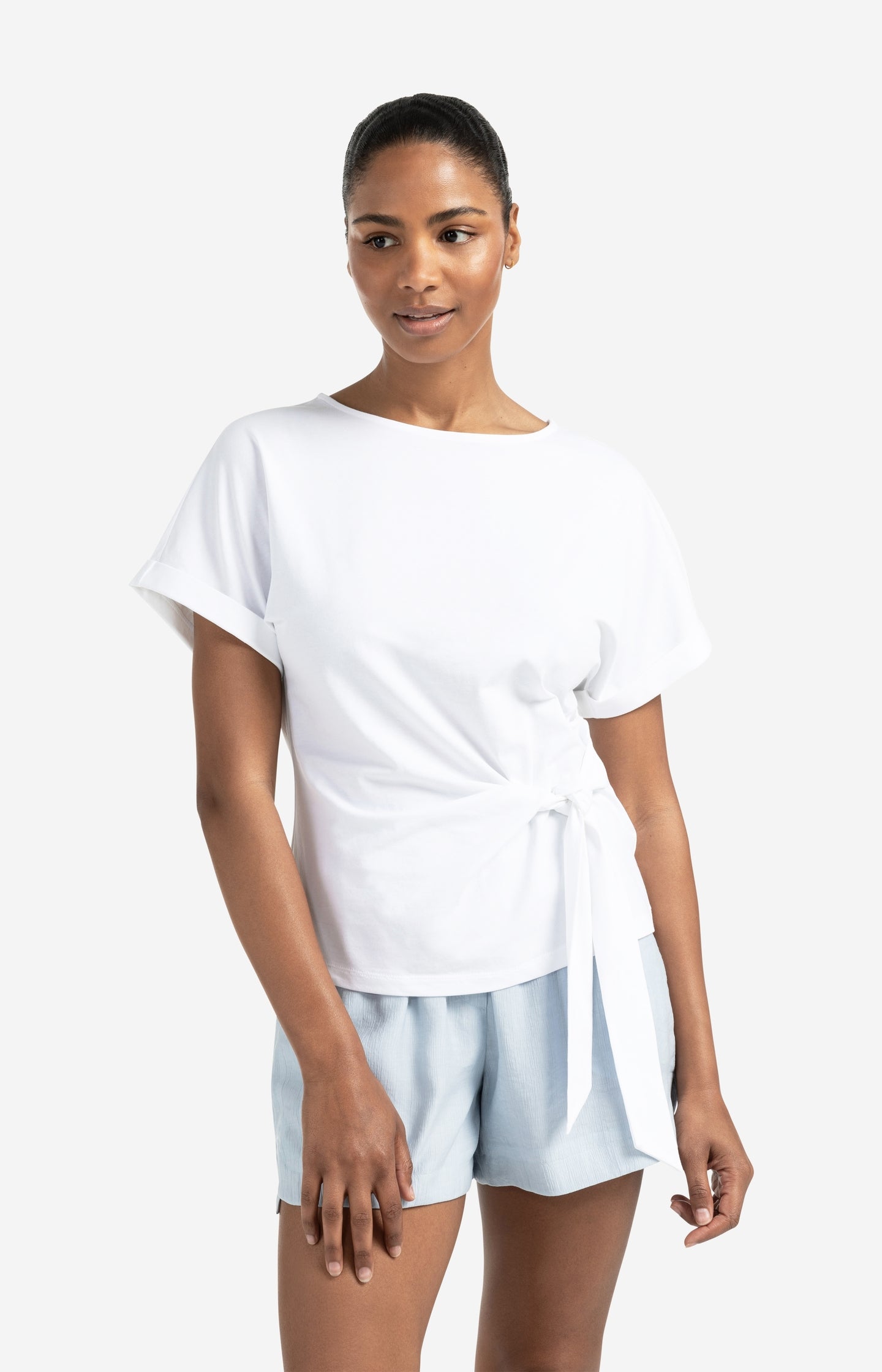 T-shirt with round neck and knotted detail - Type: lookbook