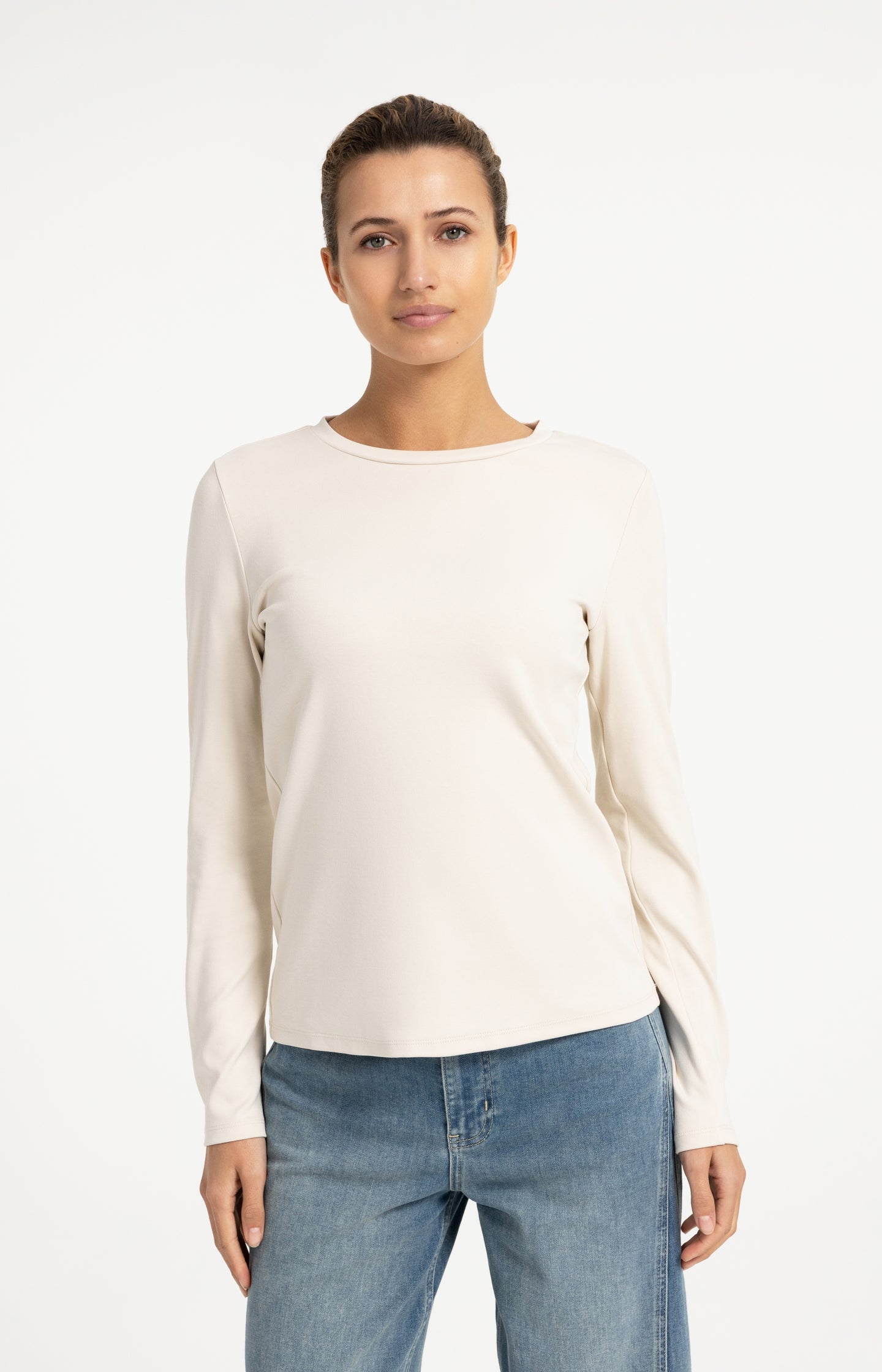 T-shirt with round neck and long sleeves - Type: lookbook
