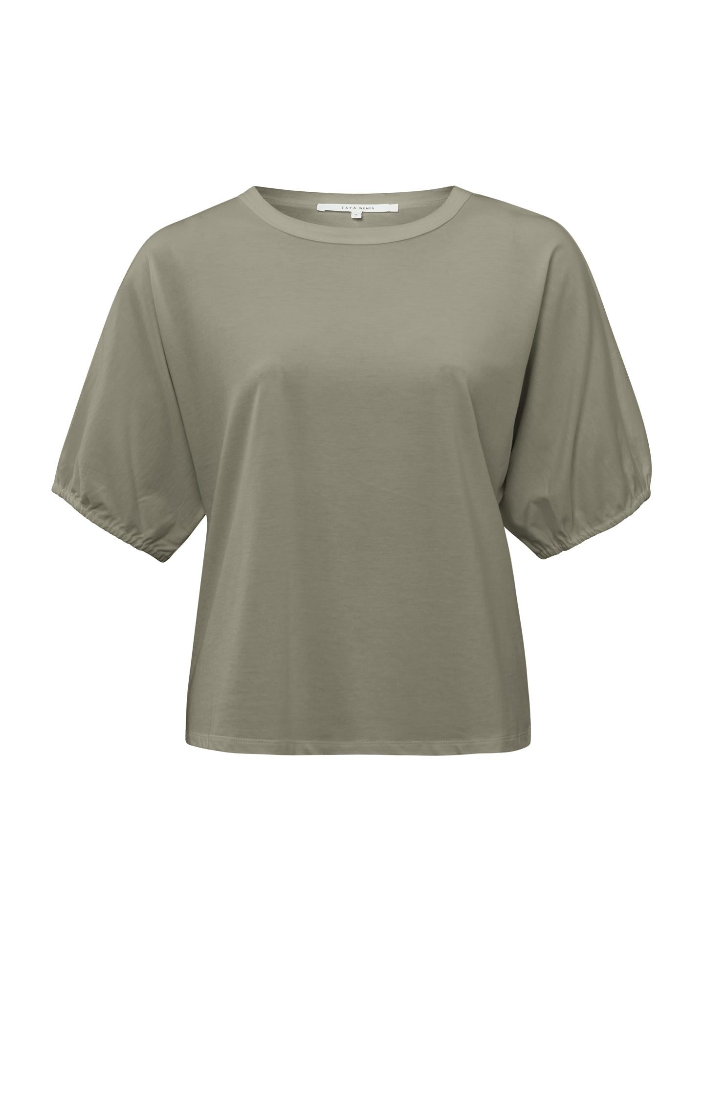 T-shirt with round neck and puff sleeves in regular fit - Type: product