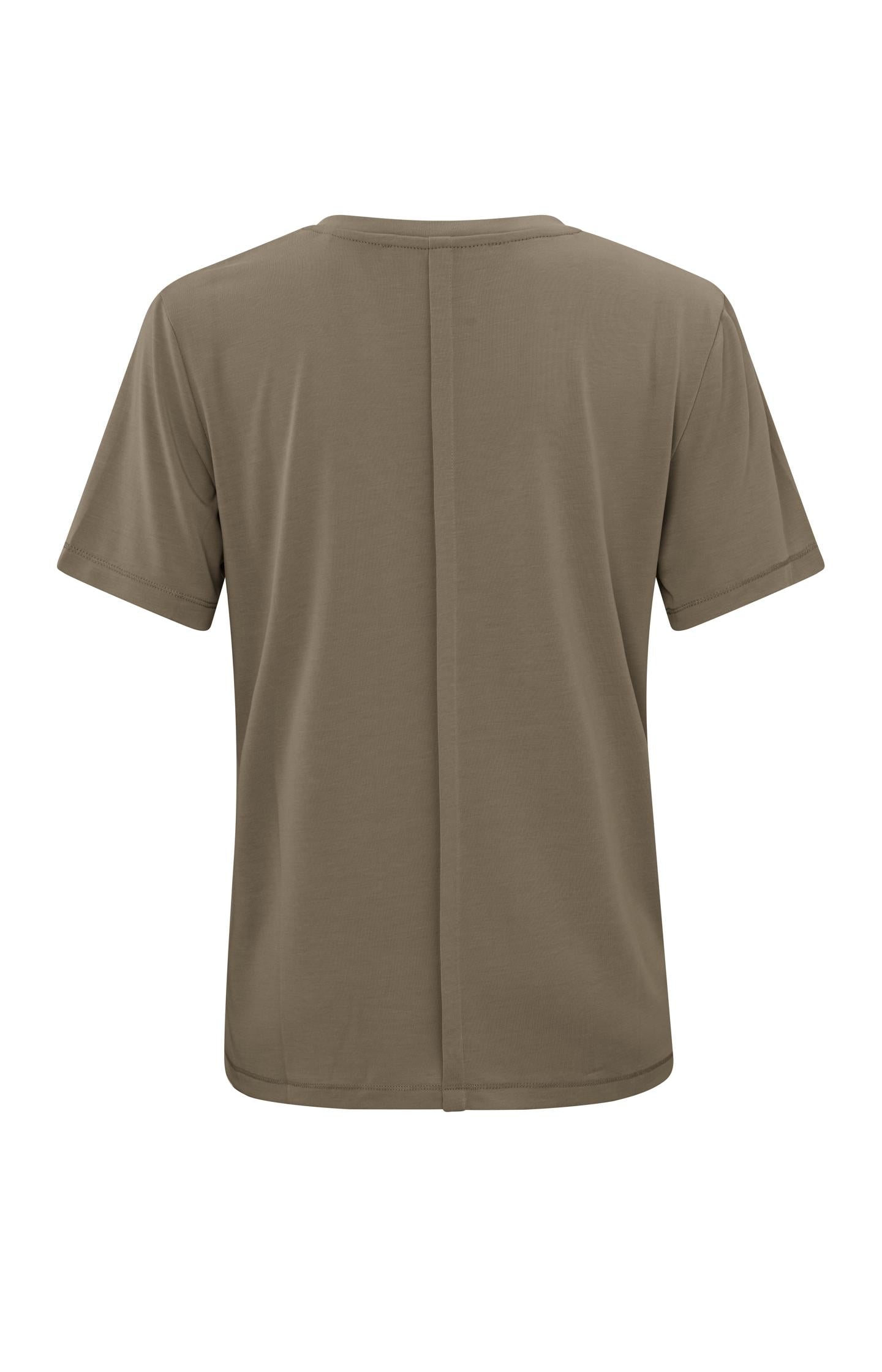 T-shirt with rounded V-neck and short sleeves in regular fit