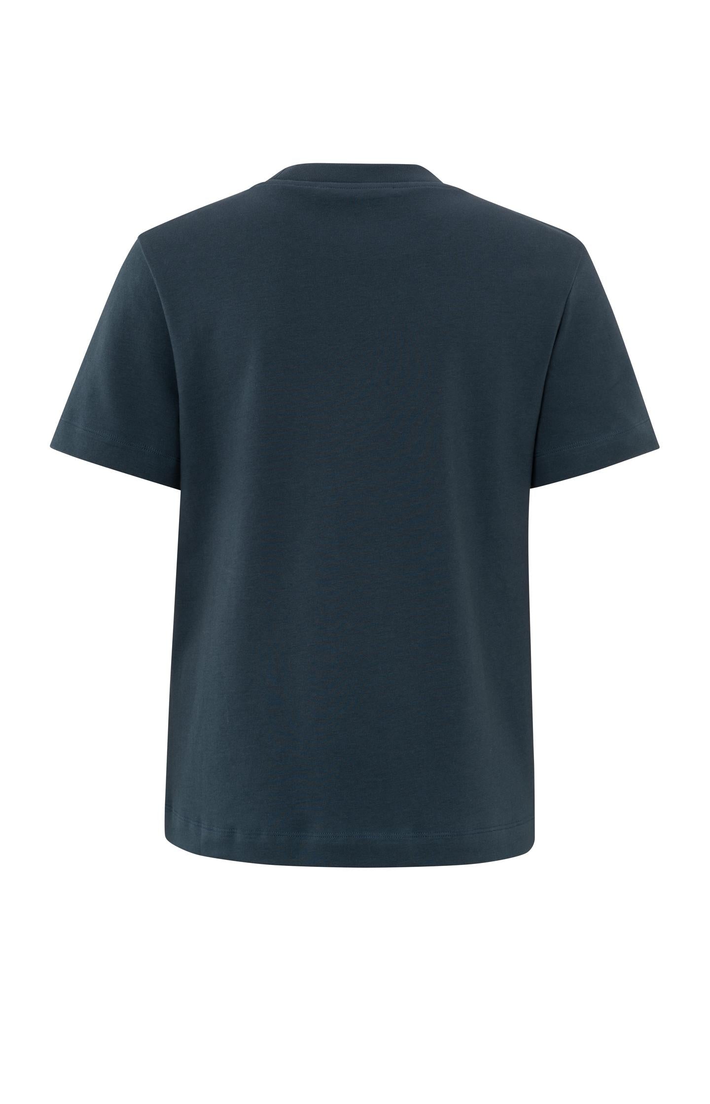 T-shirt with short sleeves, round neck and relaxed fit