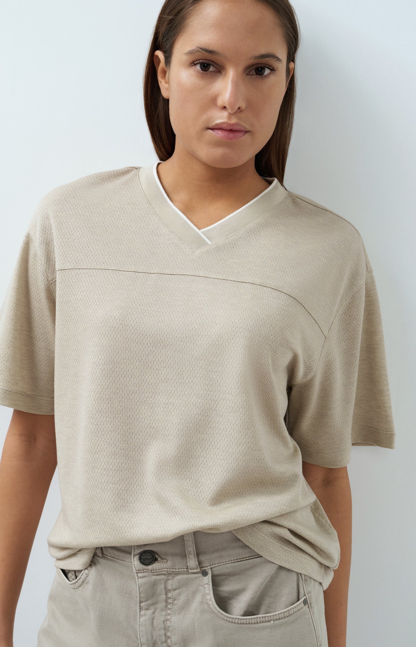 T-shirt with V-neck and subtle texture