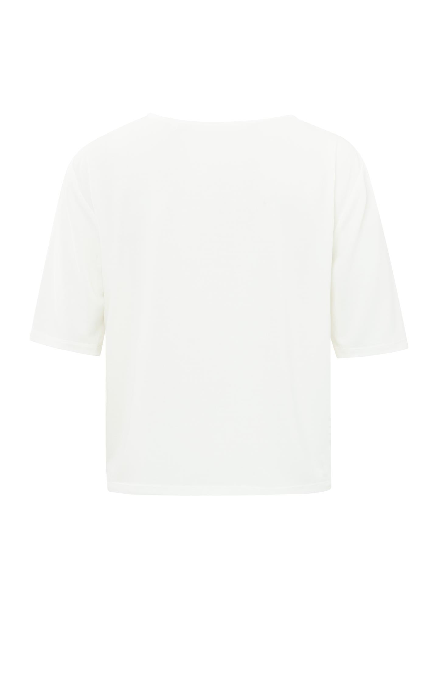 T-shirt with V-neck, short sleeves and detail in regular fit