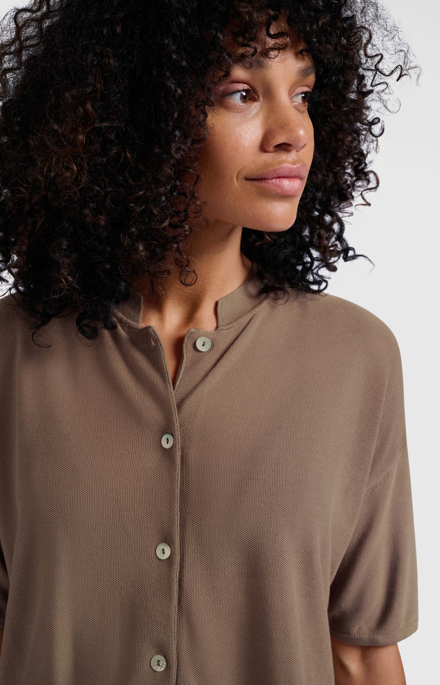 Textured cardigan with short sleeves