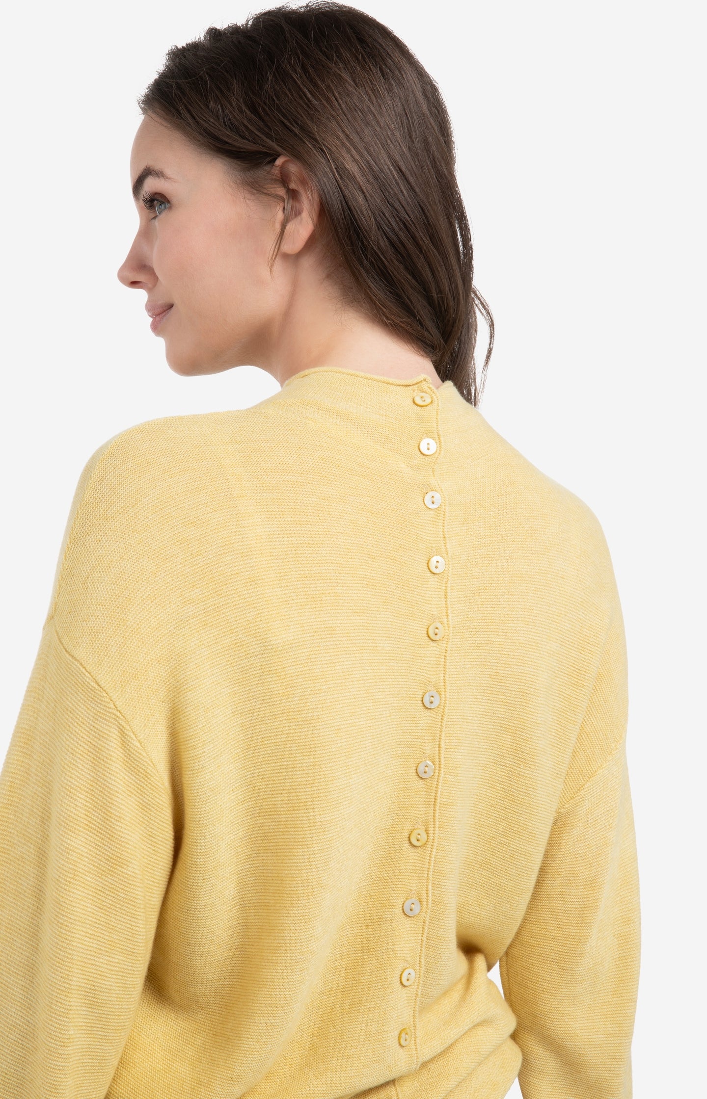 Textured knit sweater with buttoned back - Type: lookbook