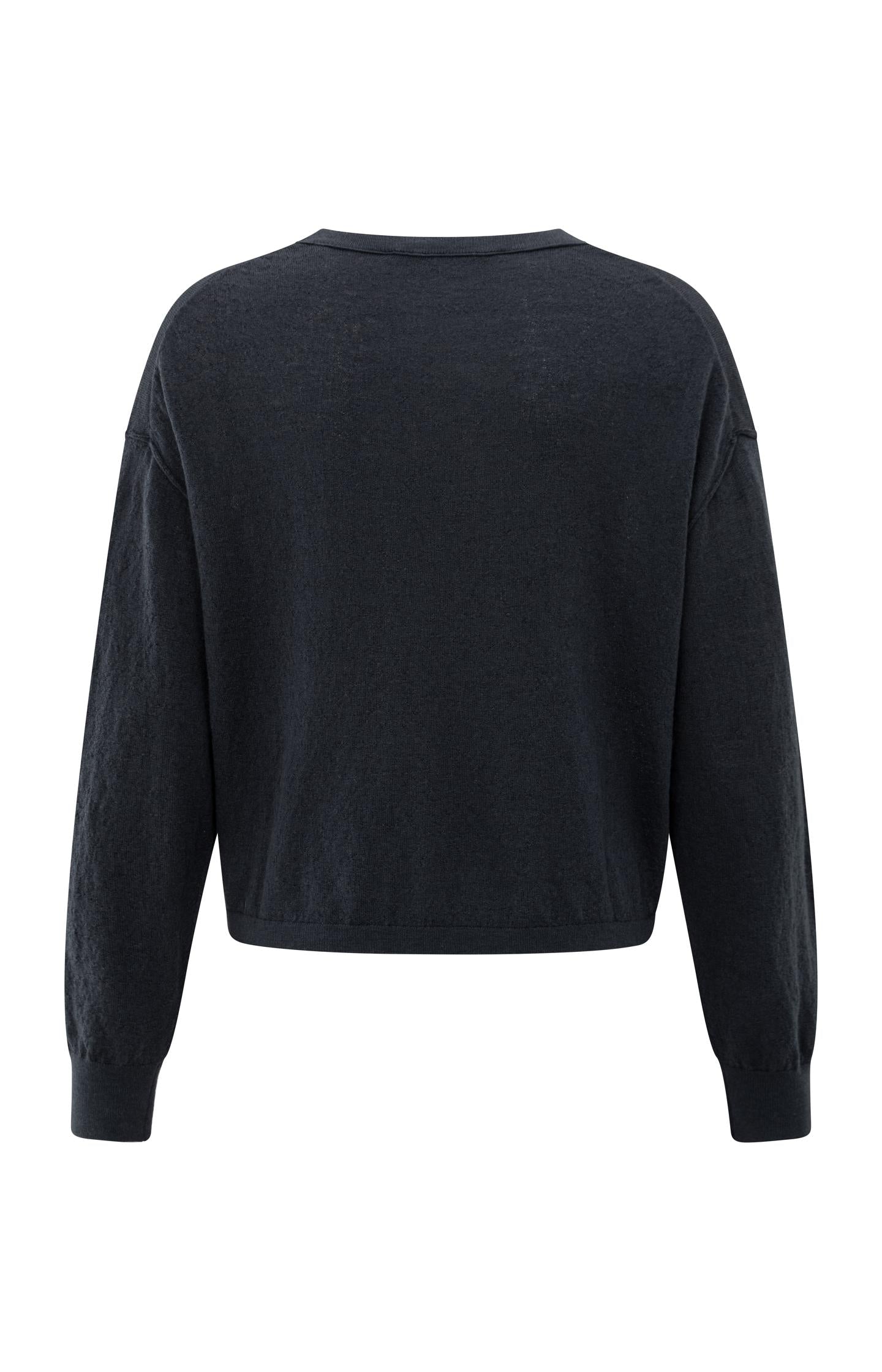 Textured knitted sweater with round neckline