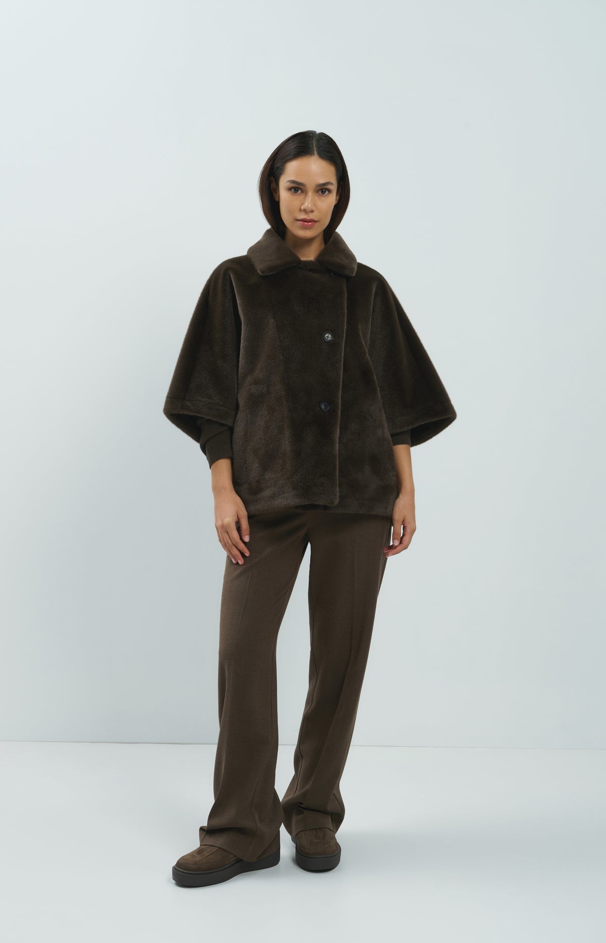 Textured sweater with deep V-neck at back - Delicioso Brown