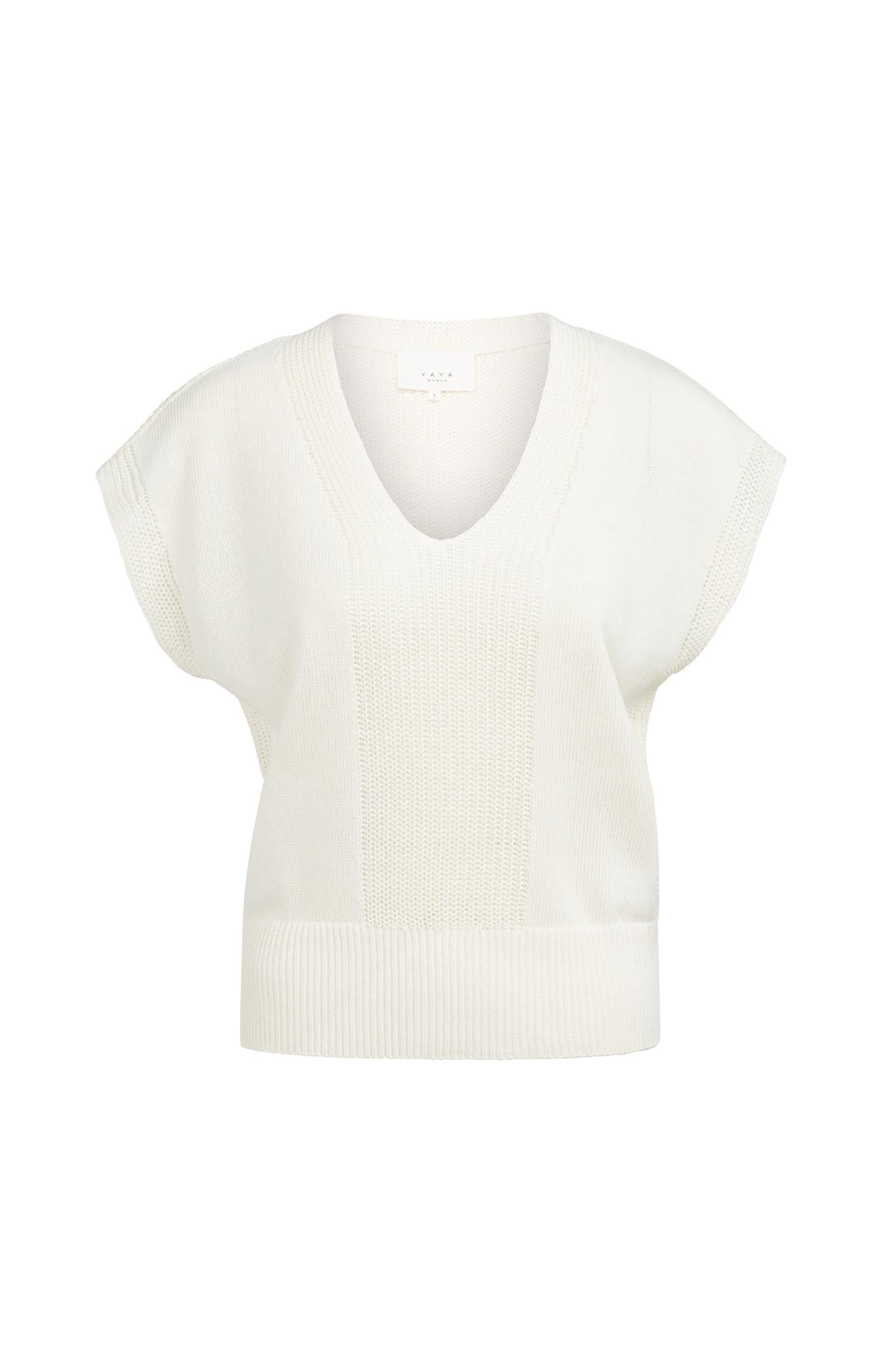 Textured sweater with V-neck