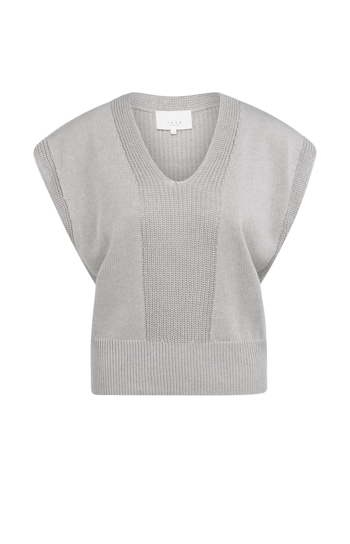 Textured sweater with V-neck